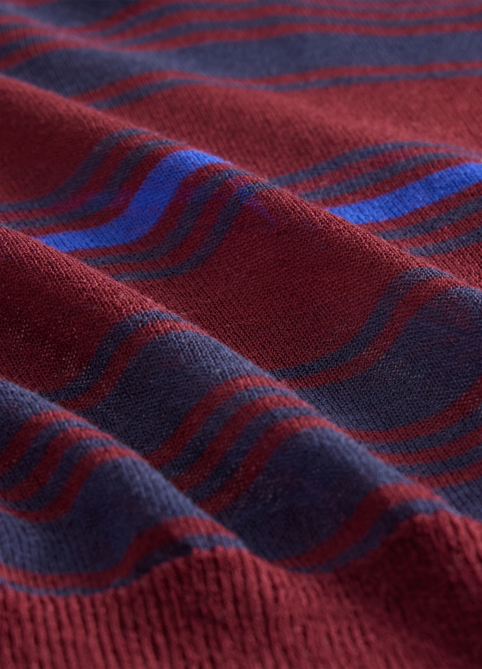 Short sleeve red knit polo shirt