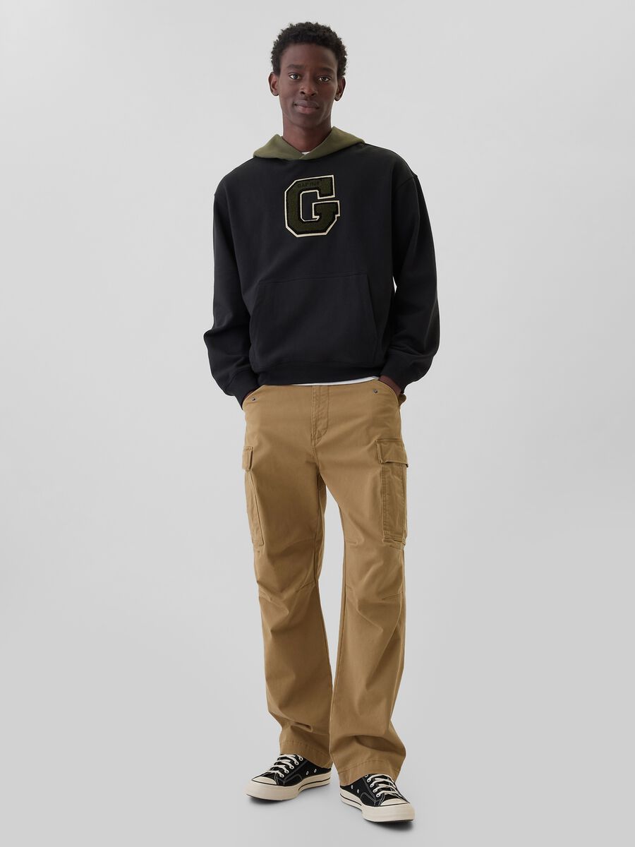 Felpa con cappuccio a contrasto e patch logo bouclé  Uomo_1