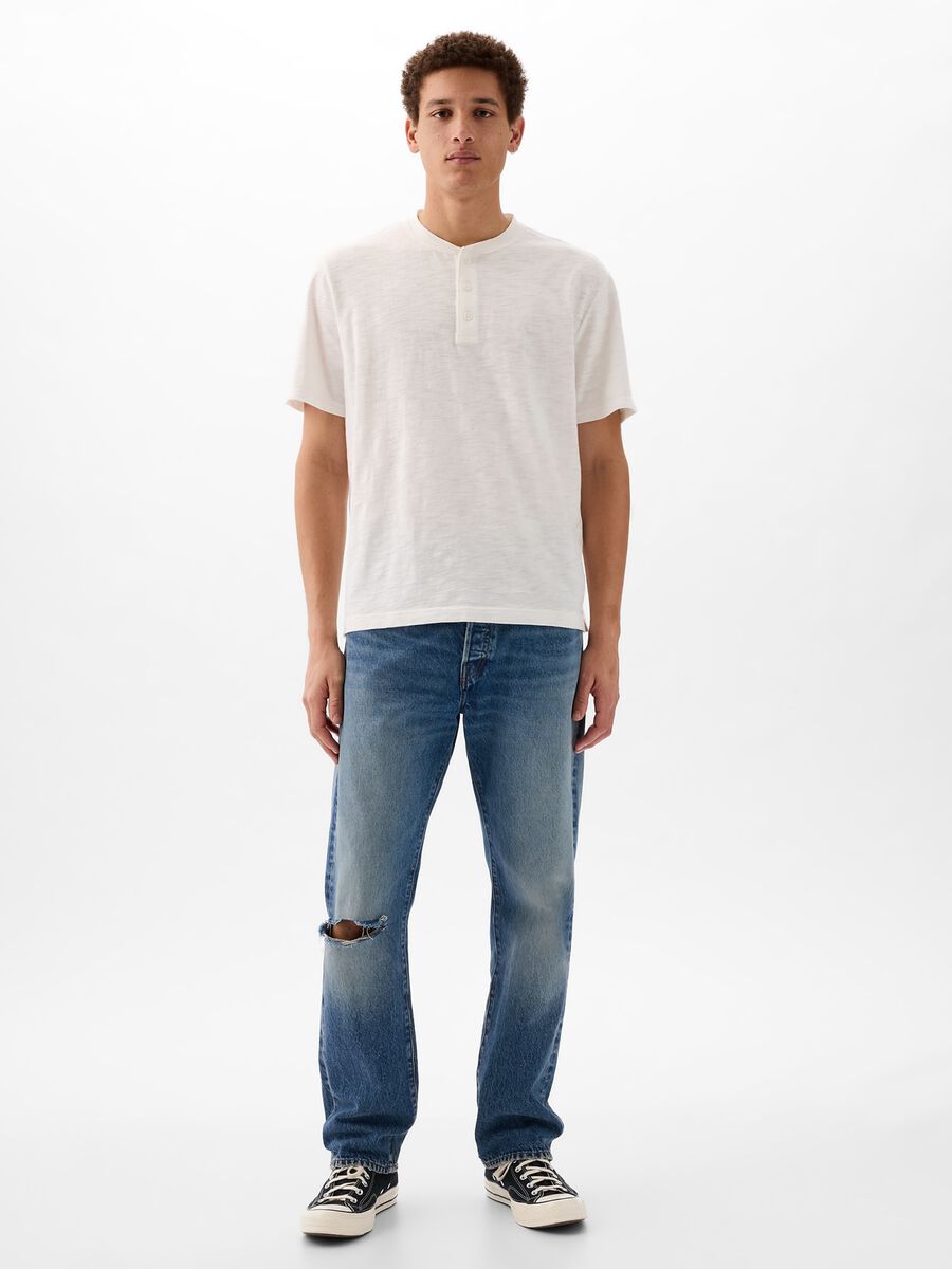 T-shirt in cotone con scollo serafino Uomo_0