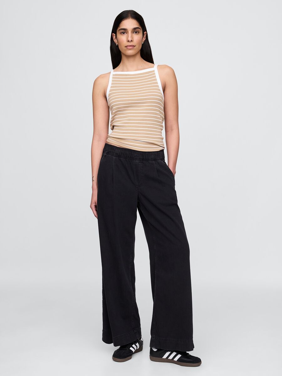 Pantaloni larghi neri con tasche Donna_0