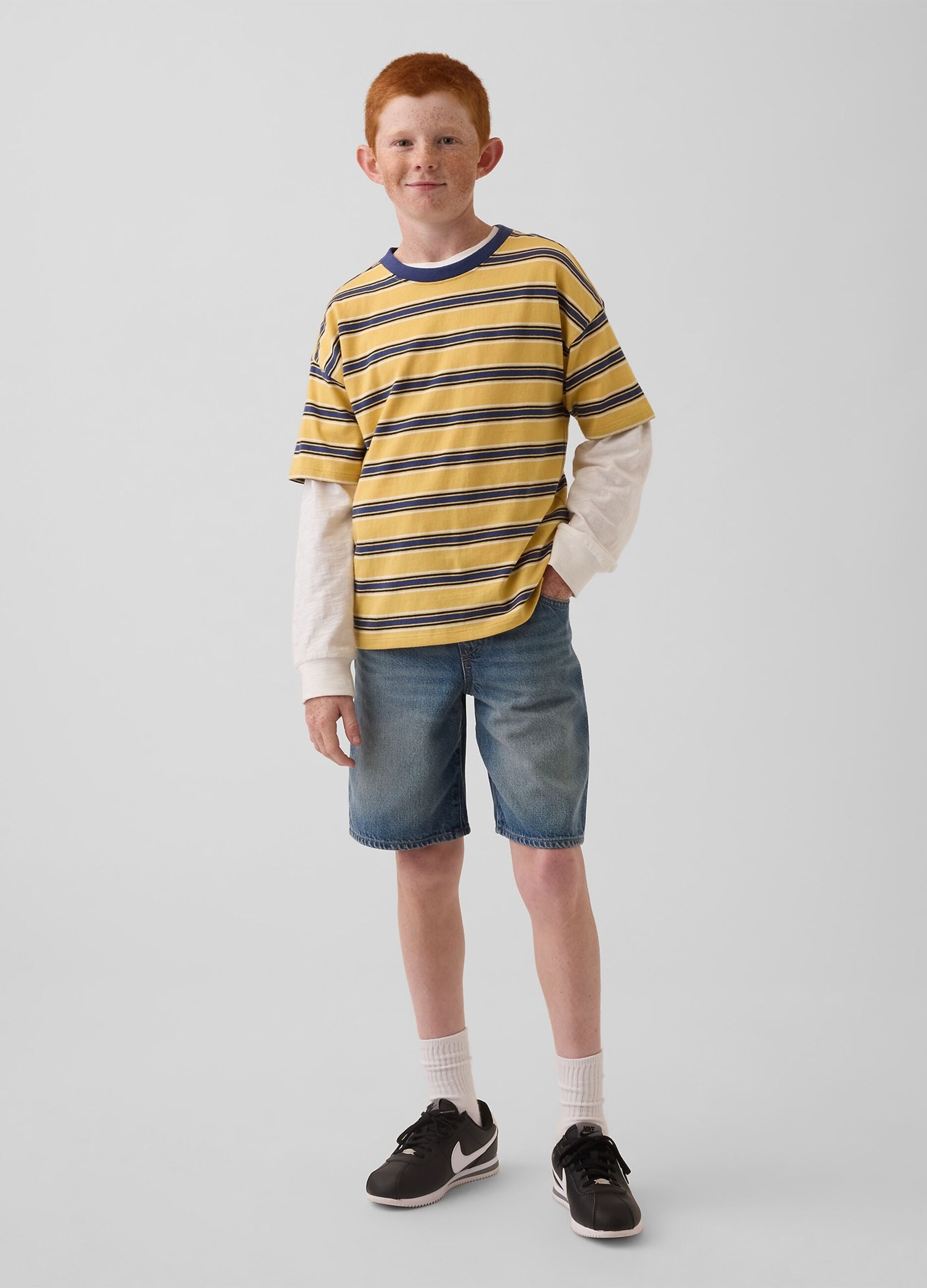 Shorts denim in misto cotone e lyocell