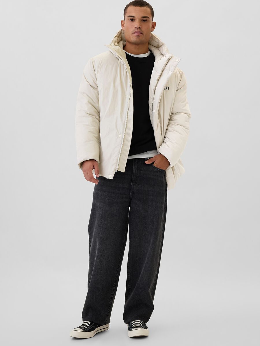 Down jacket with hood and logo embroidery Man_1