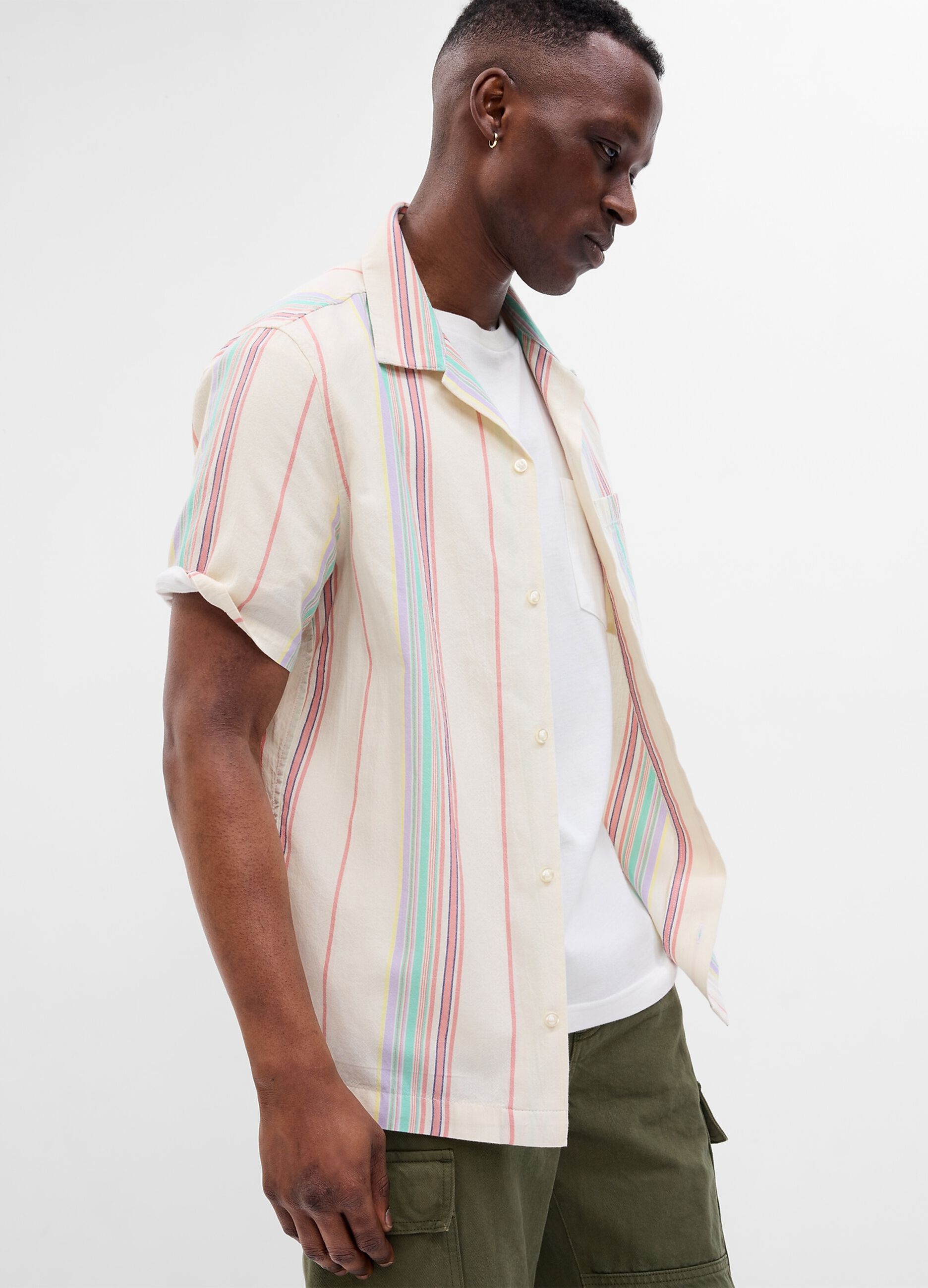 Short-sleeved shirt with crinkled effect
