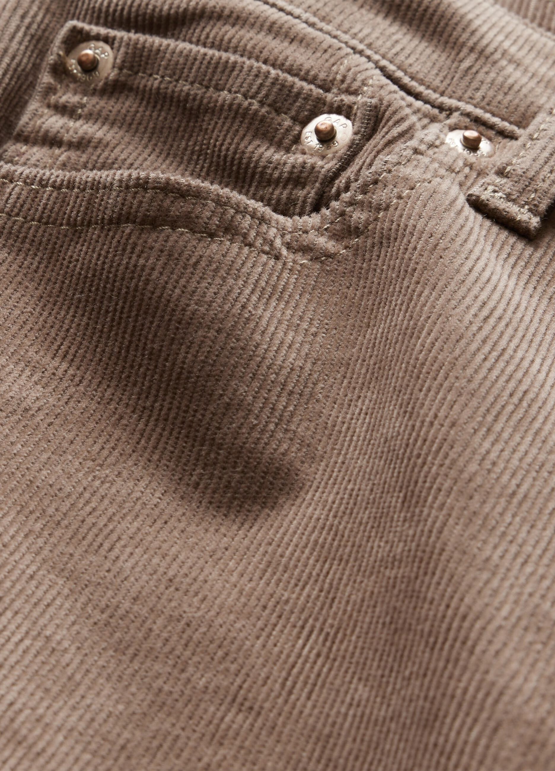 Straight high-rise trousers in corduroy_7