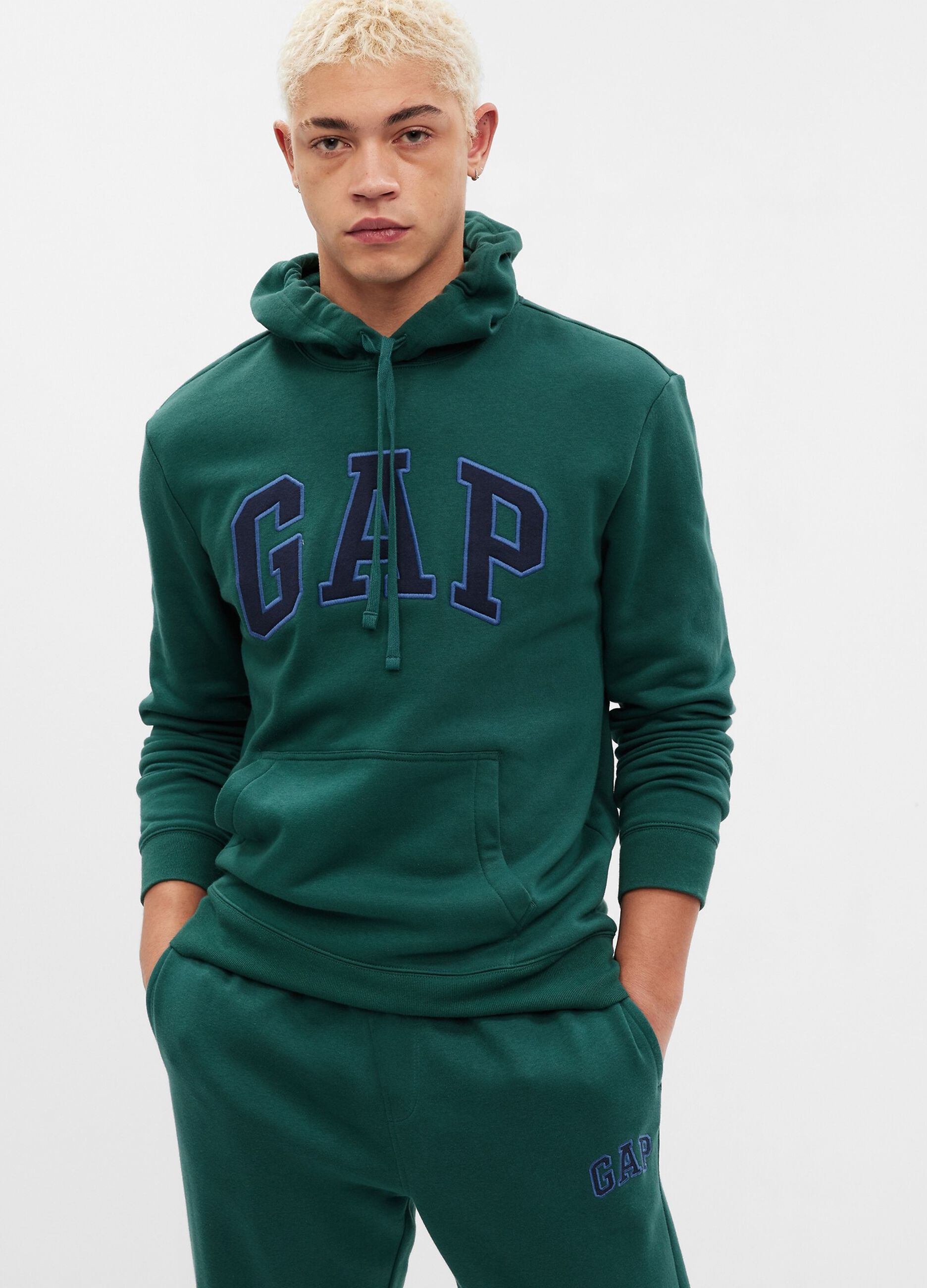 Sweatshirt with hood and logo embroidery