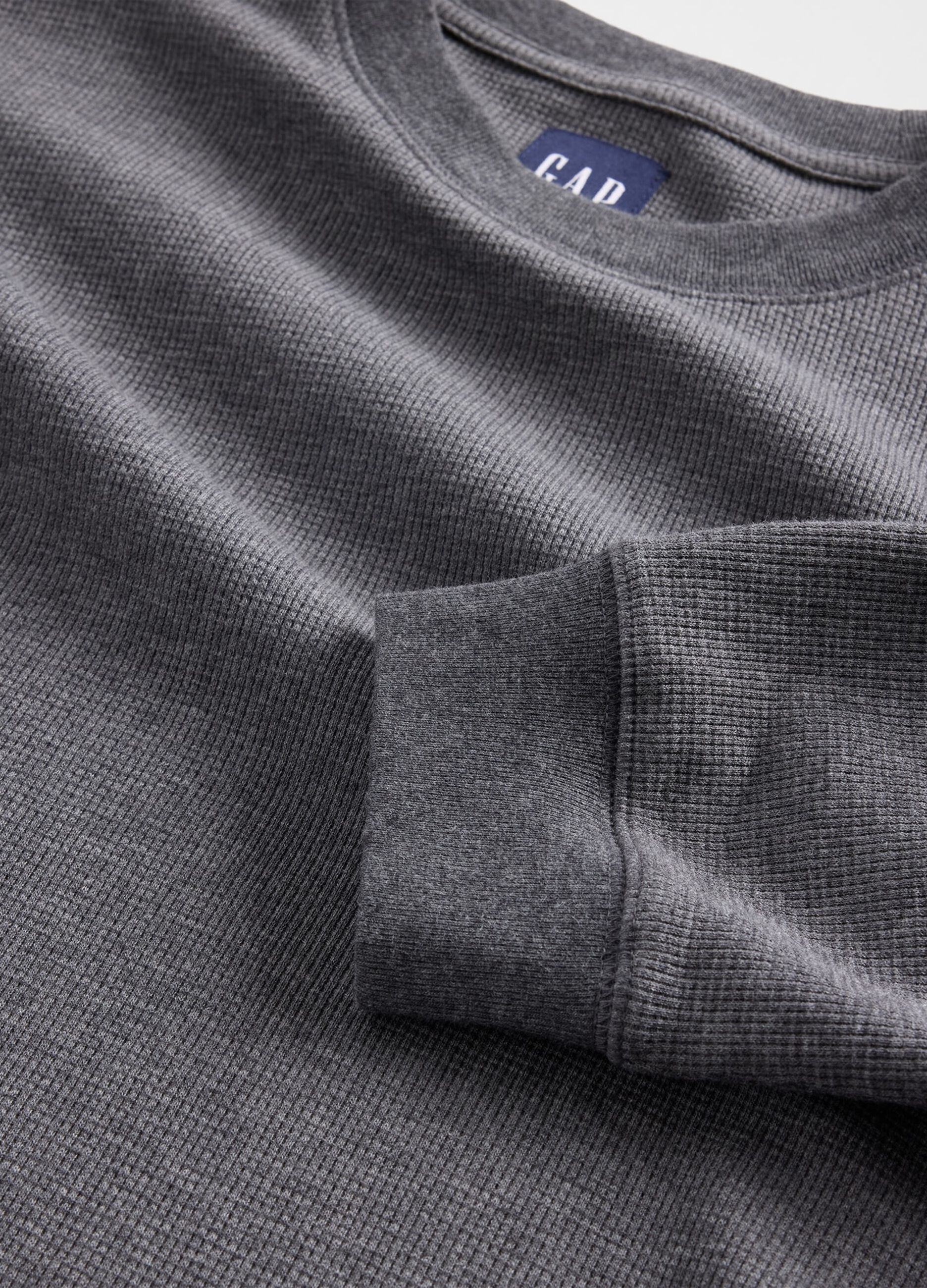 Maglia grigia elasticizzata a maniche lunghe_4