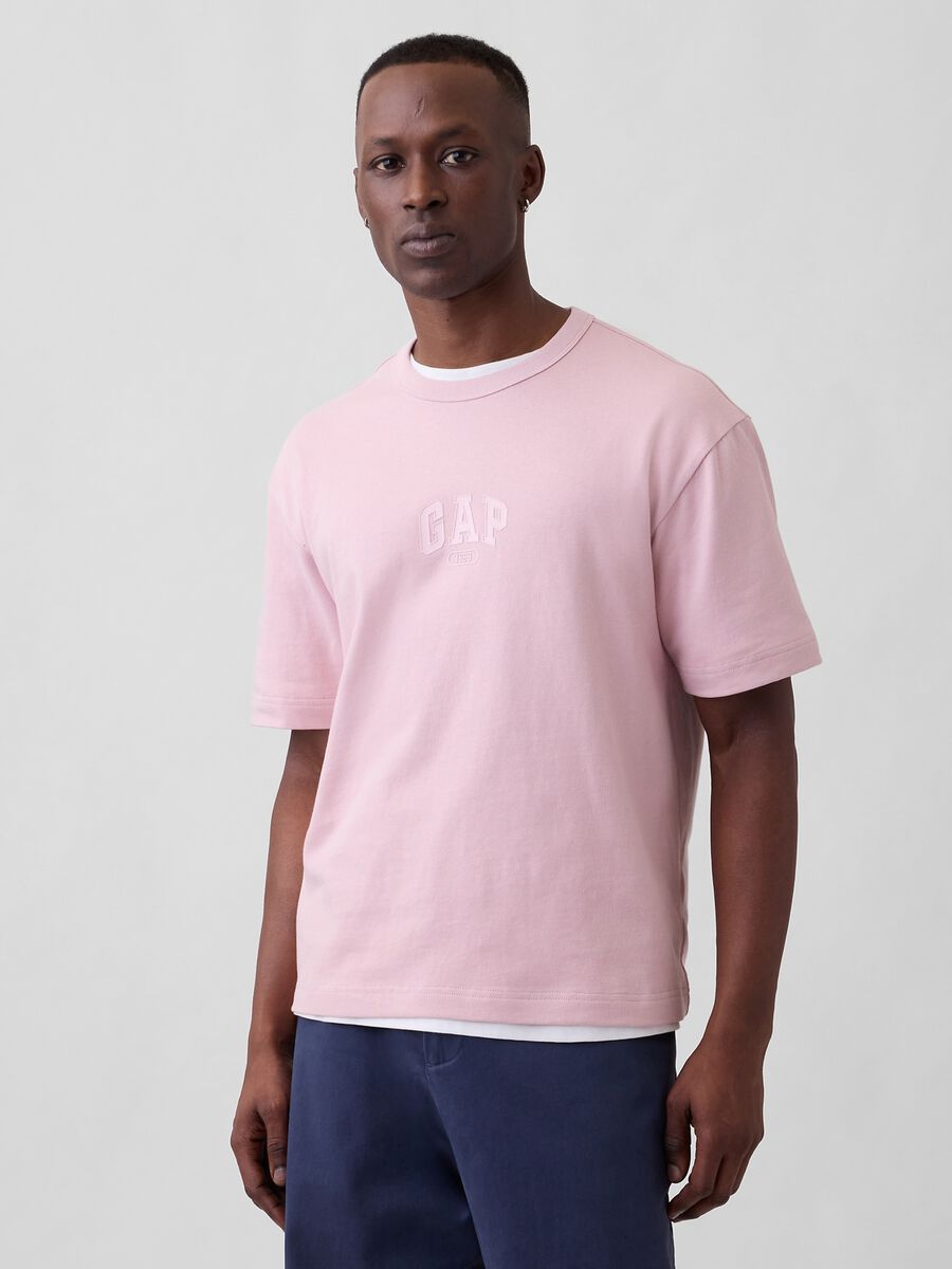 T-shirt in puro cotone a maniche corte con logo GAP Uomo_0