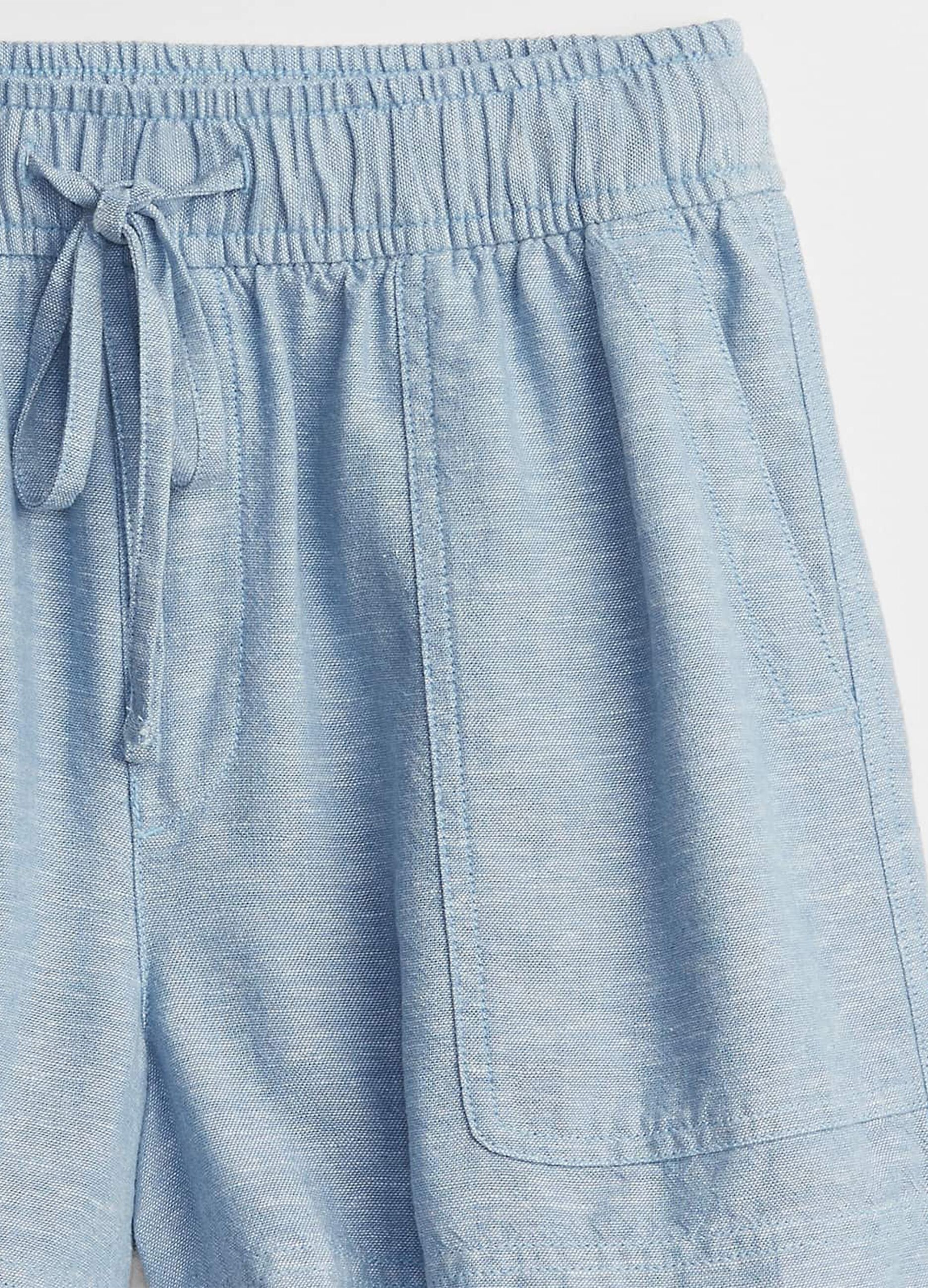 Linen and viscose shorts