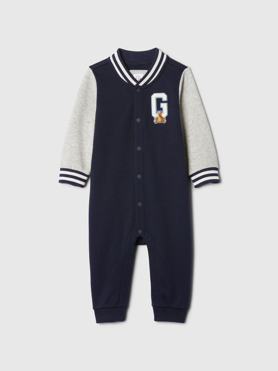 Tutina varsity con ricamo orsetto e lettering Neonato_0