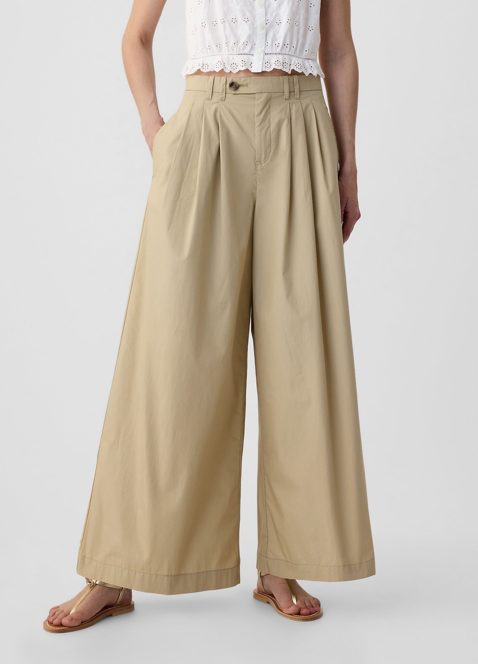 GAP x DÔEN Pantalone a vita alta con pinces_1