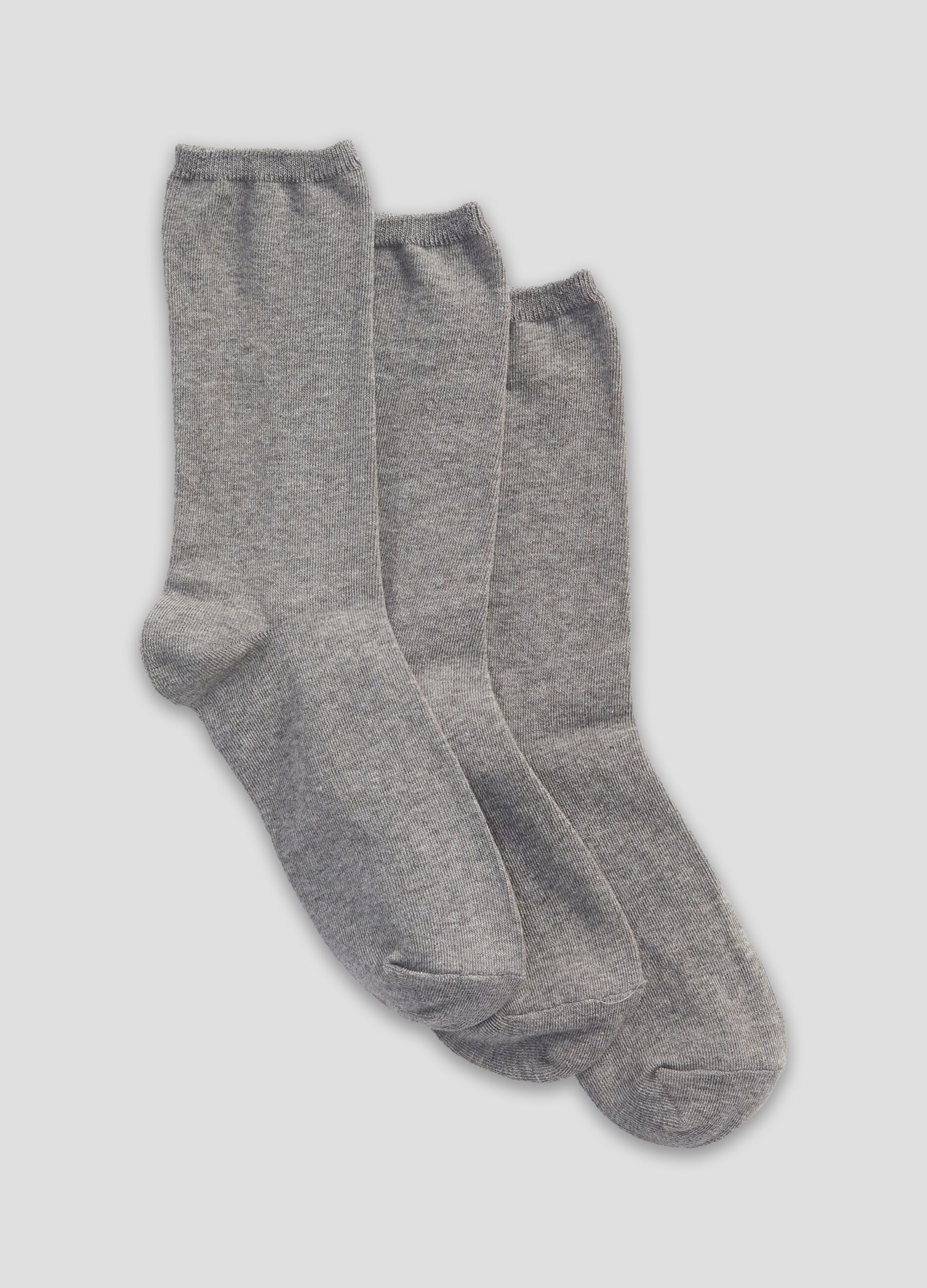 Three-pair pack of mid-length stretch socks