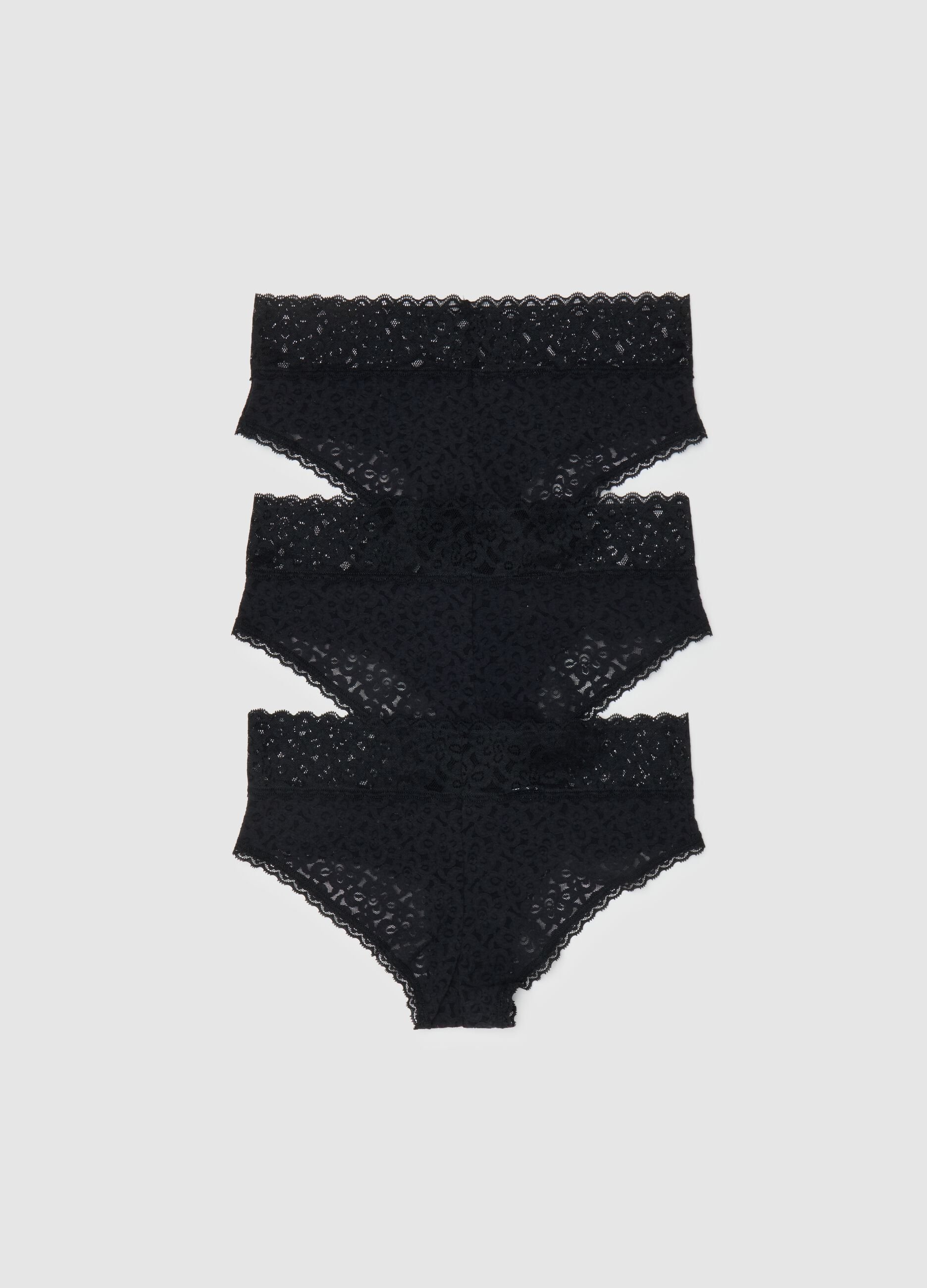 Three-pack French knickers in lace_2