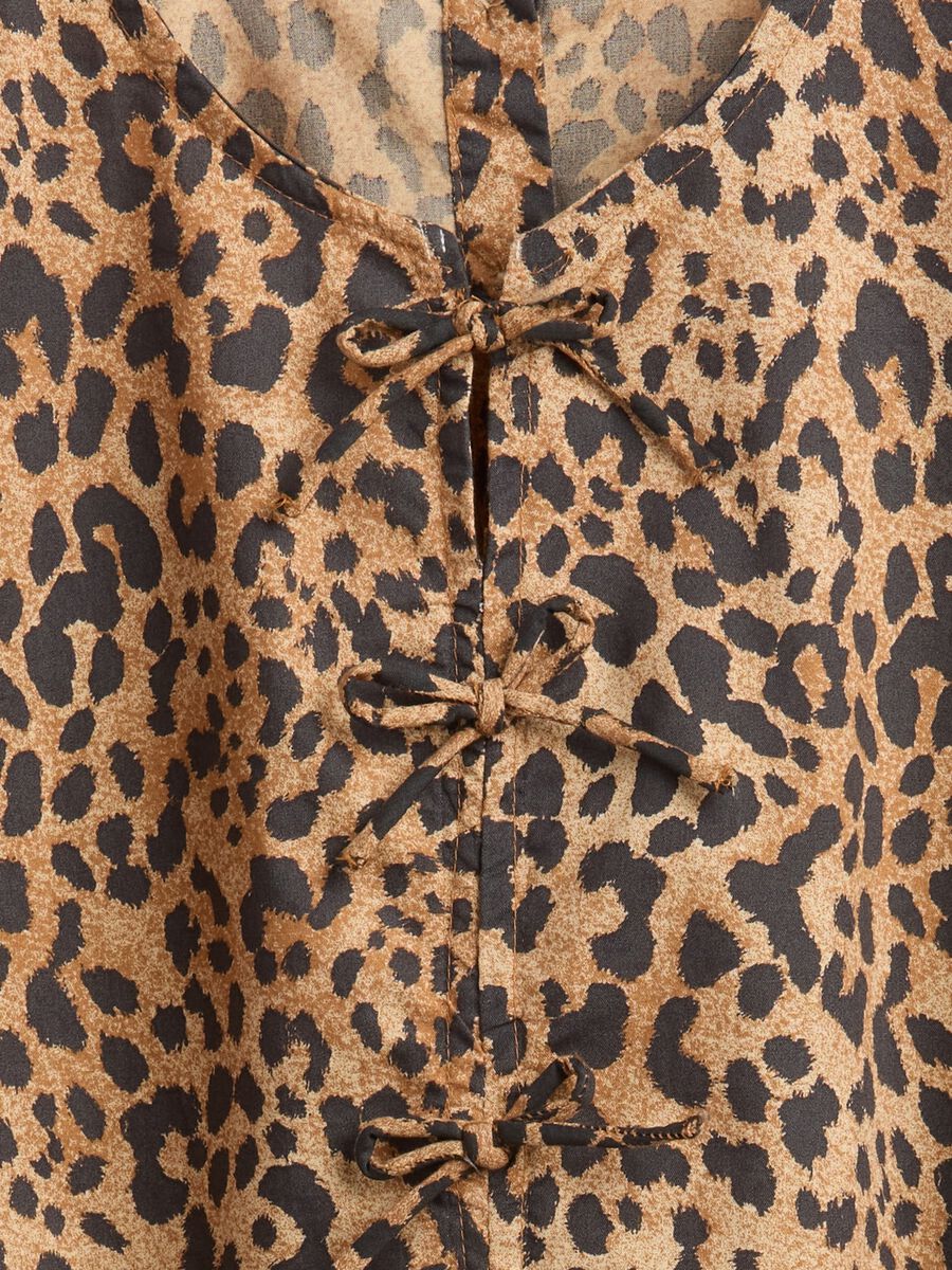 Brown Dress with Leopard Print Girl_3