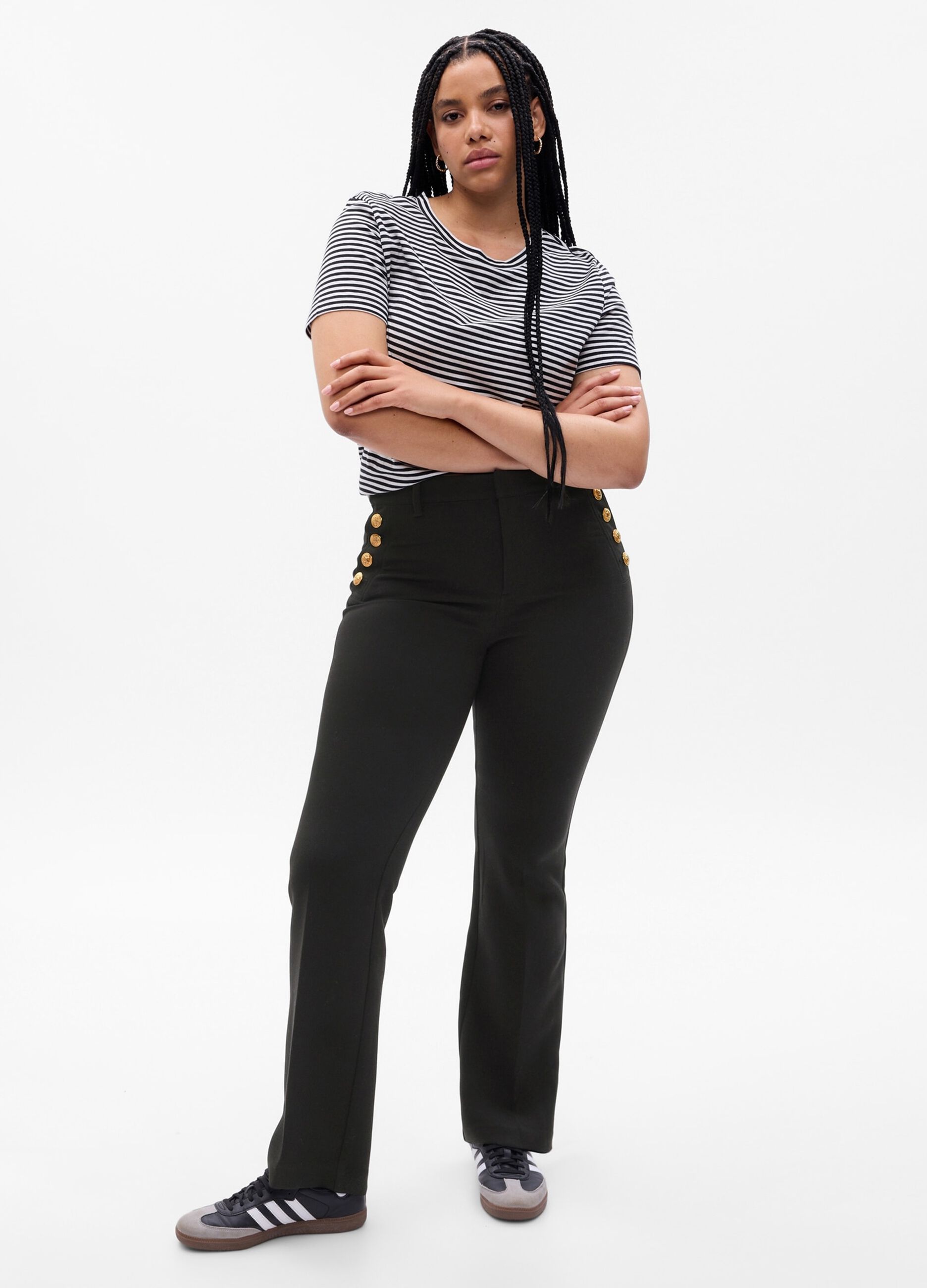 Pantaloni flare fit con bottoni dorati_3