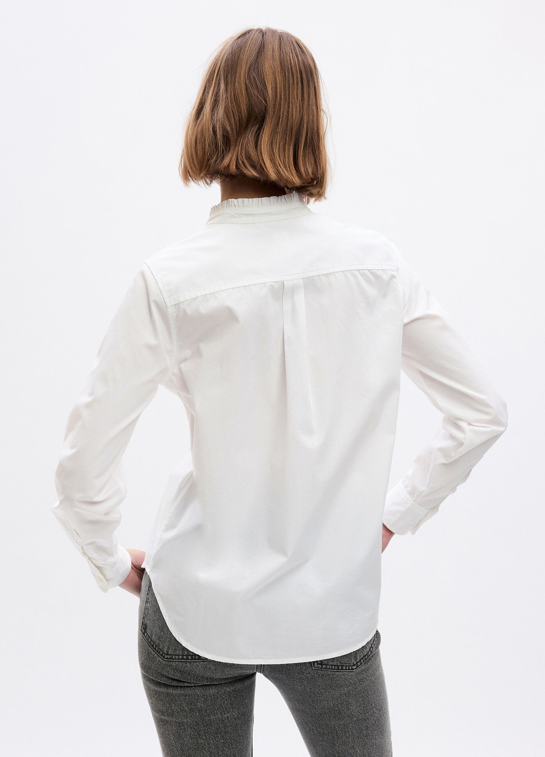 Camicia in cotone bio con bottoni gioiello_1