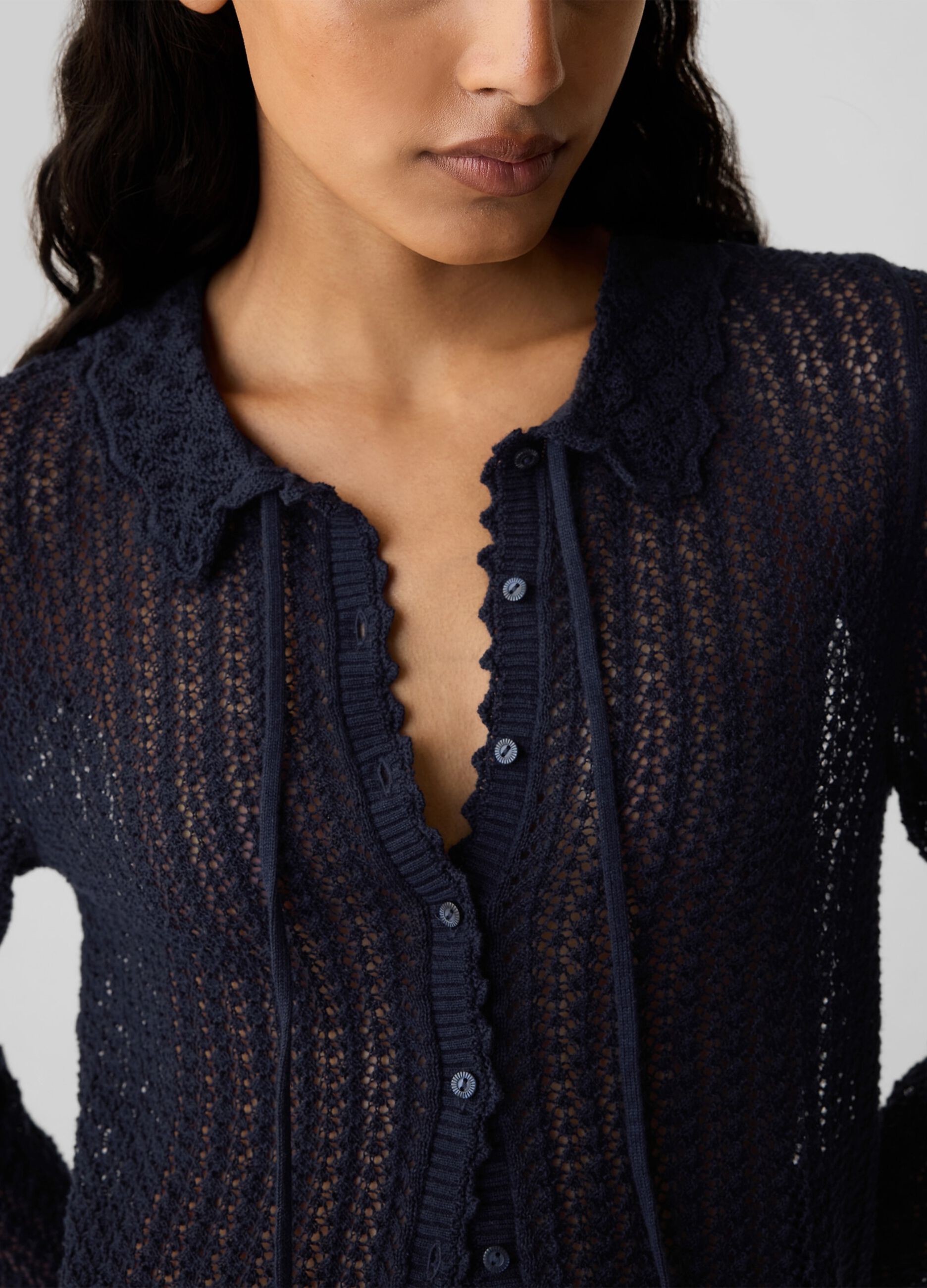 GAP x DÔEN Cardigan traforato con colletto_1