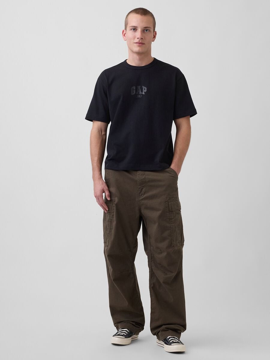 T-shirt in puro cotone a maniche corte con logo GAP Uomo_2