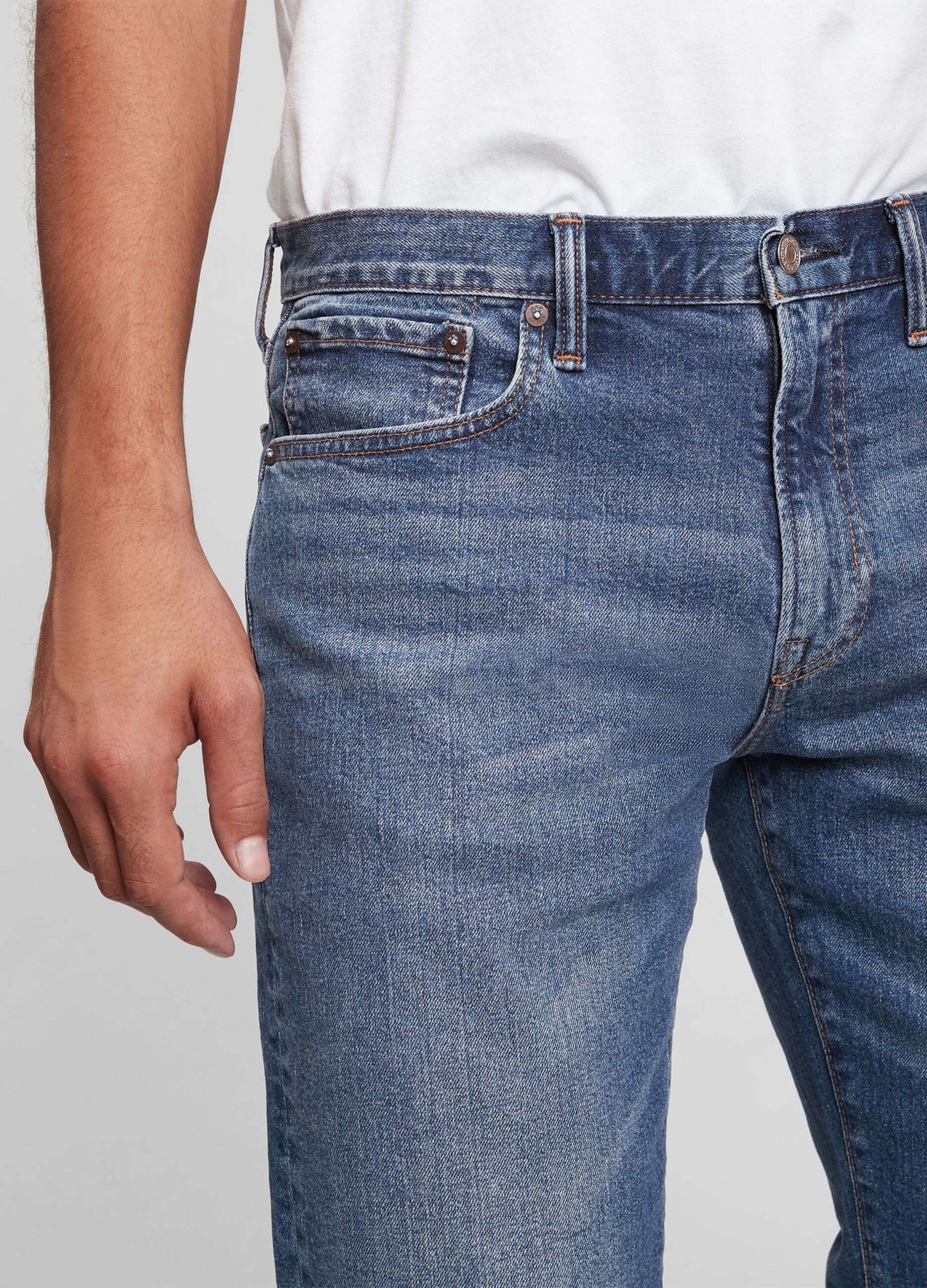 Jeans straight fit a vita media_3