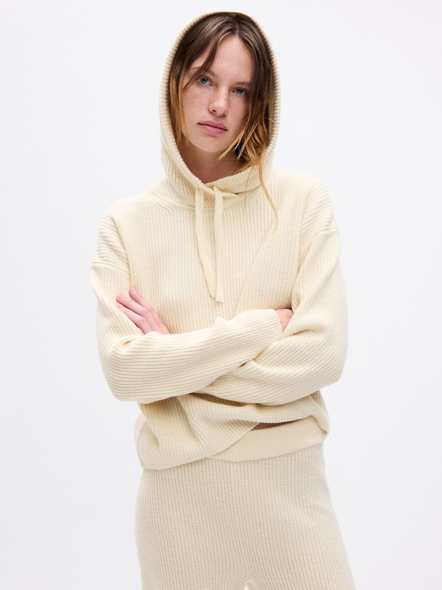 English ribbed sweater with hood Woman_0
