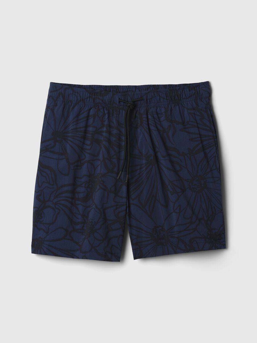 Swimming trunks with pattern and drawstring Man_4