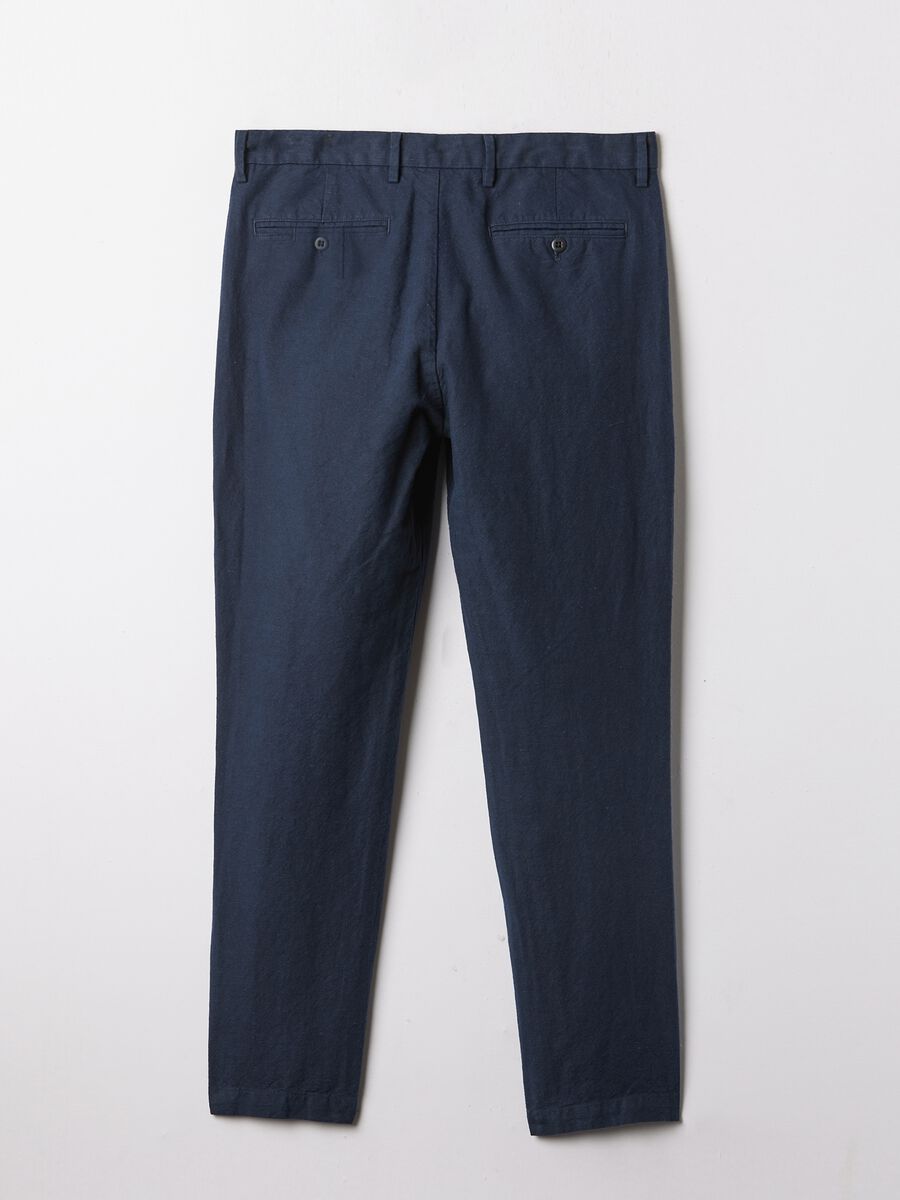 Slim-fit trousers in linen and cotton Man_4