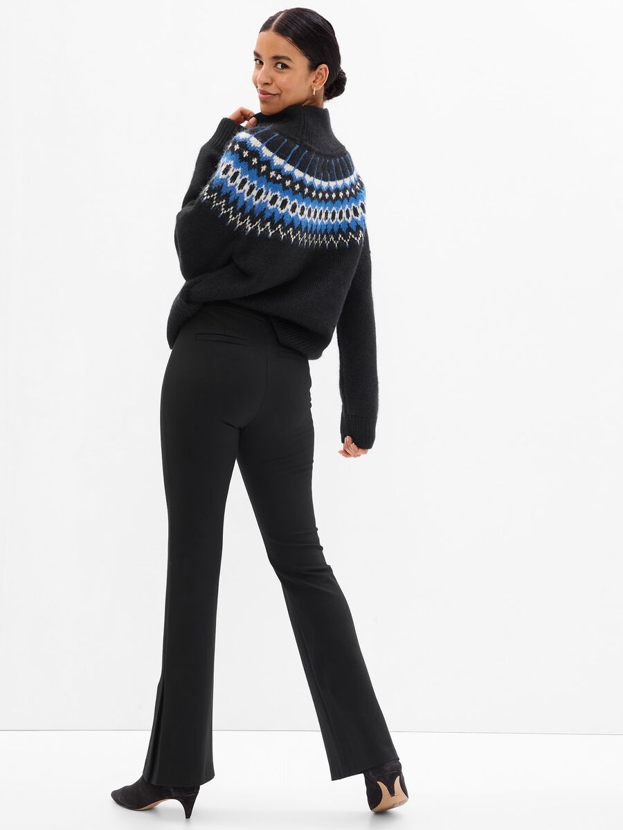 Pantaloni flare fit con spacchi Donna_1