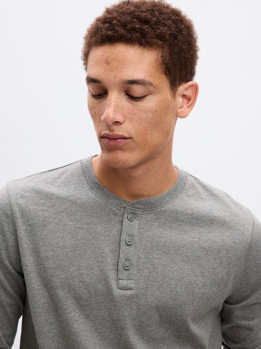 T-shirt in jersey a maniche lunghe Uomo_2