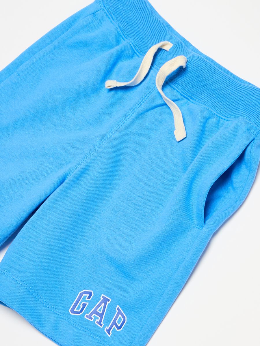 Bermuda jogger in French Terry stampa logo Bambino_2
