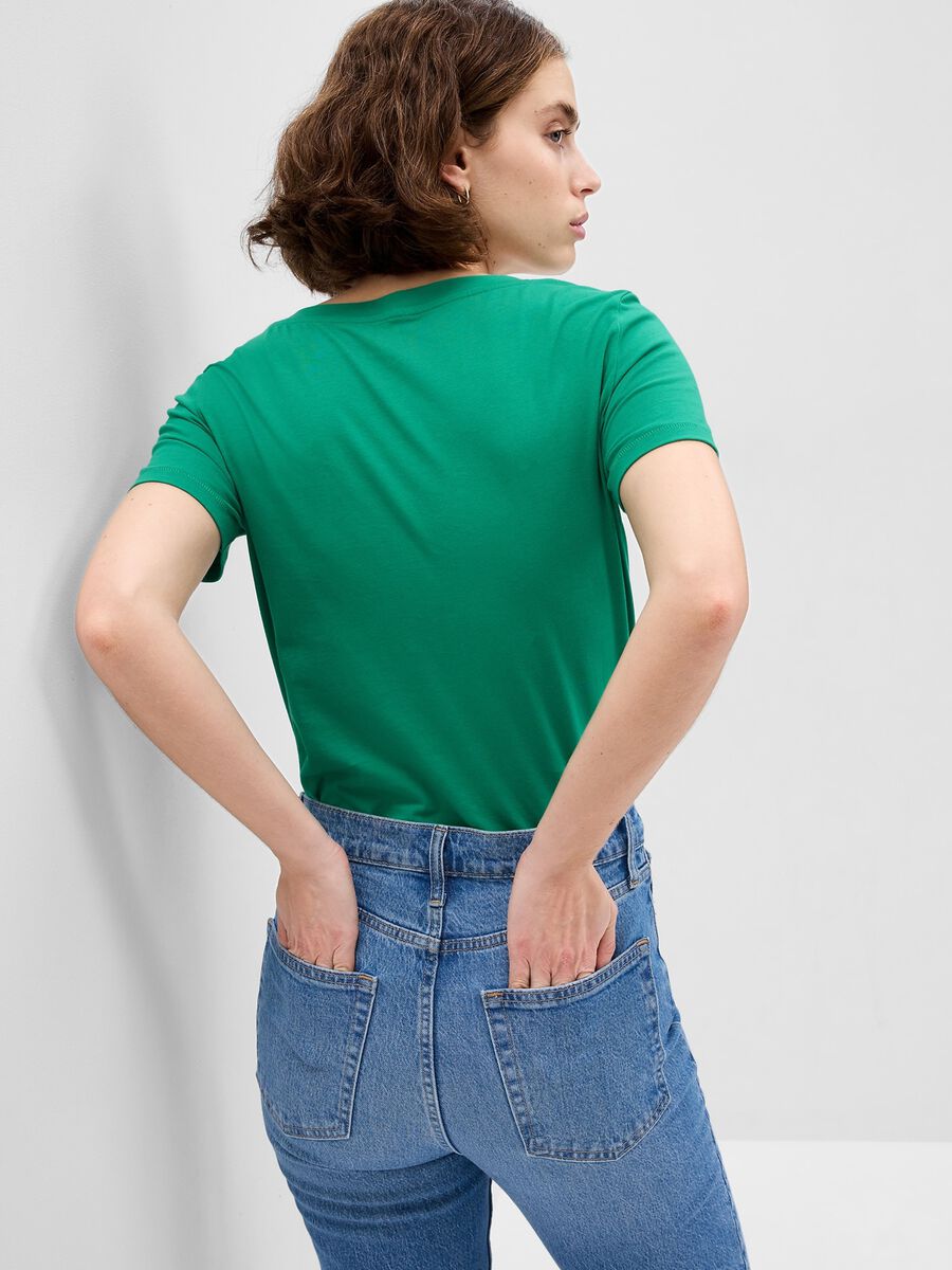 T-shirt in cotone bio con scollo a V Donna_1