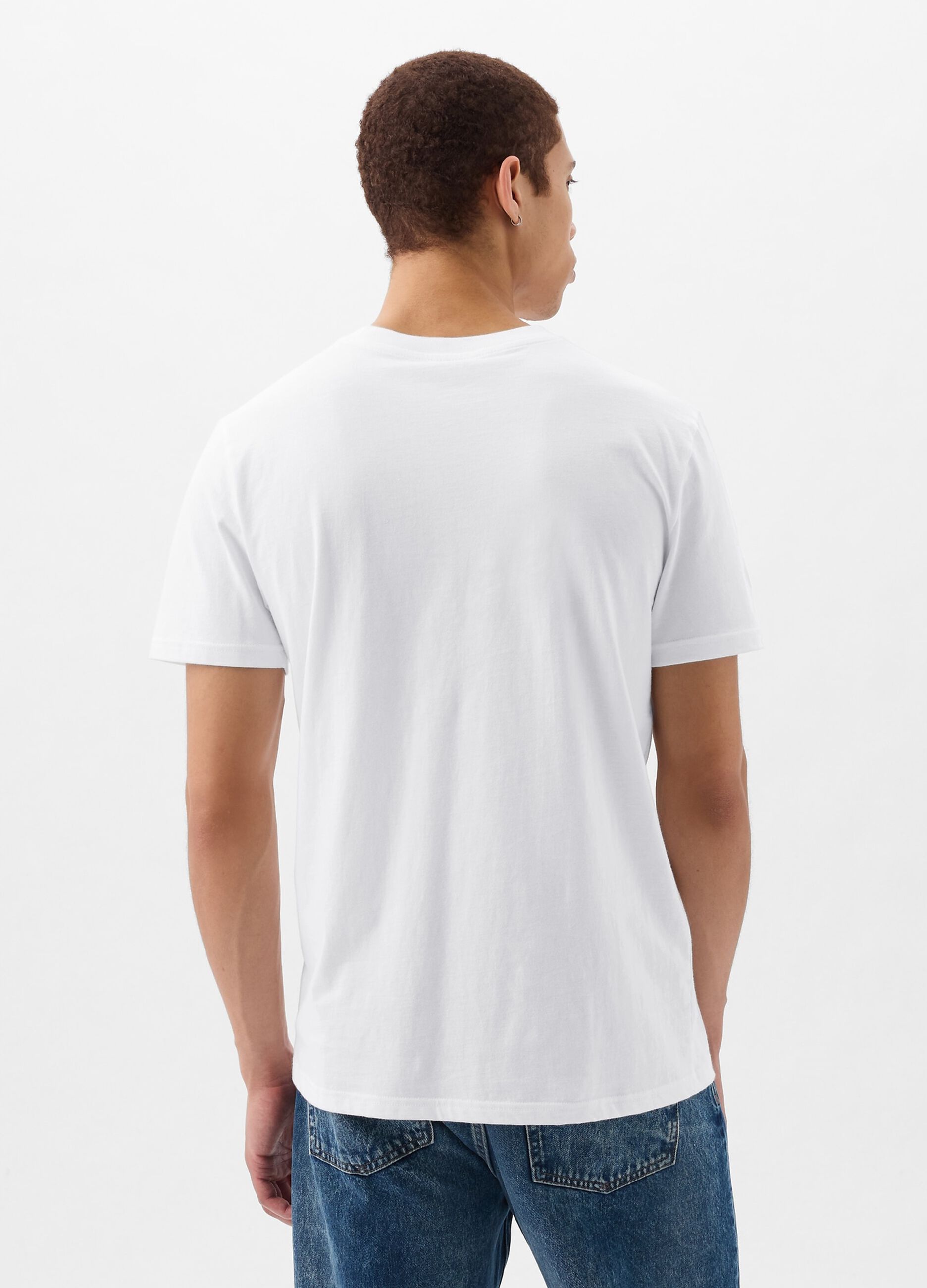 T-shirt in cotone con tasca e patch logo_3