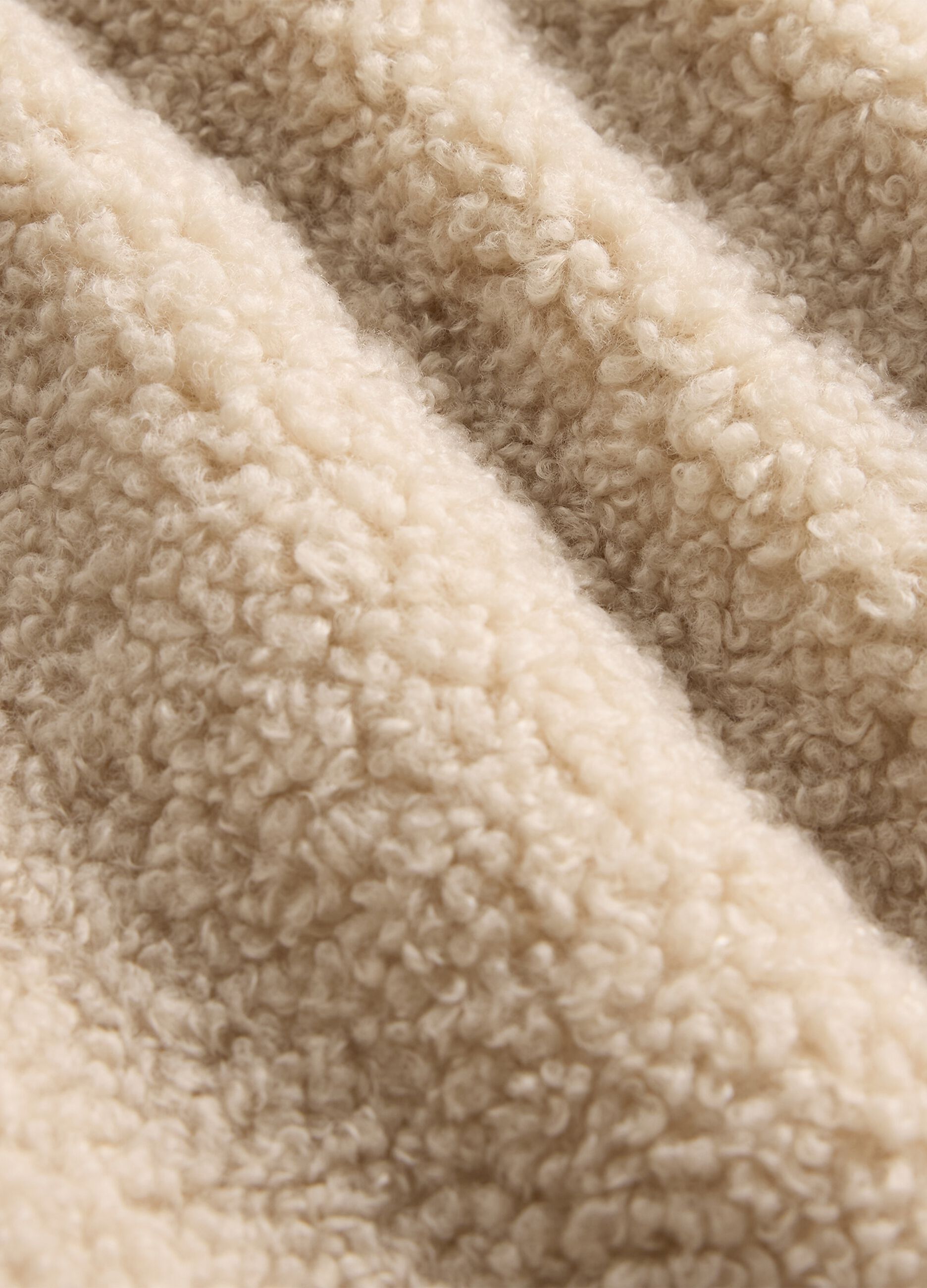 Gilet beige in tessuto sherpa con cappuccio_2