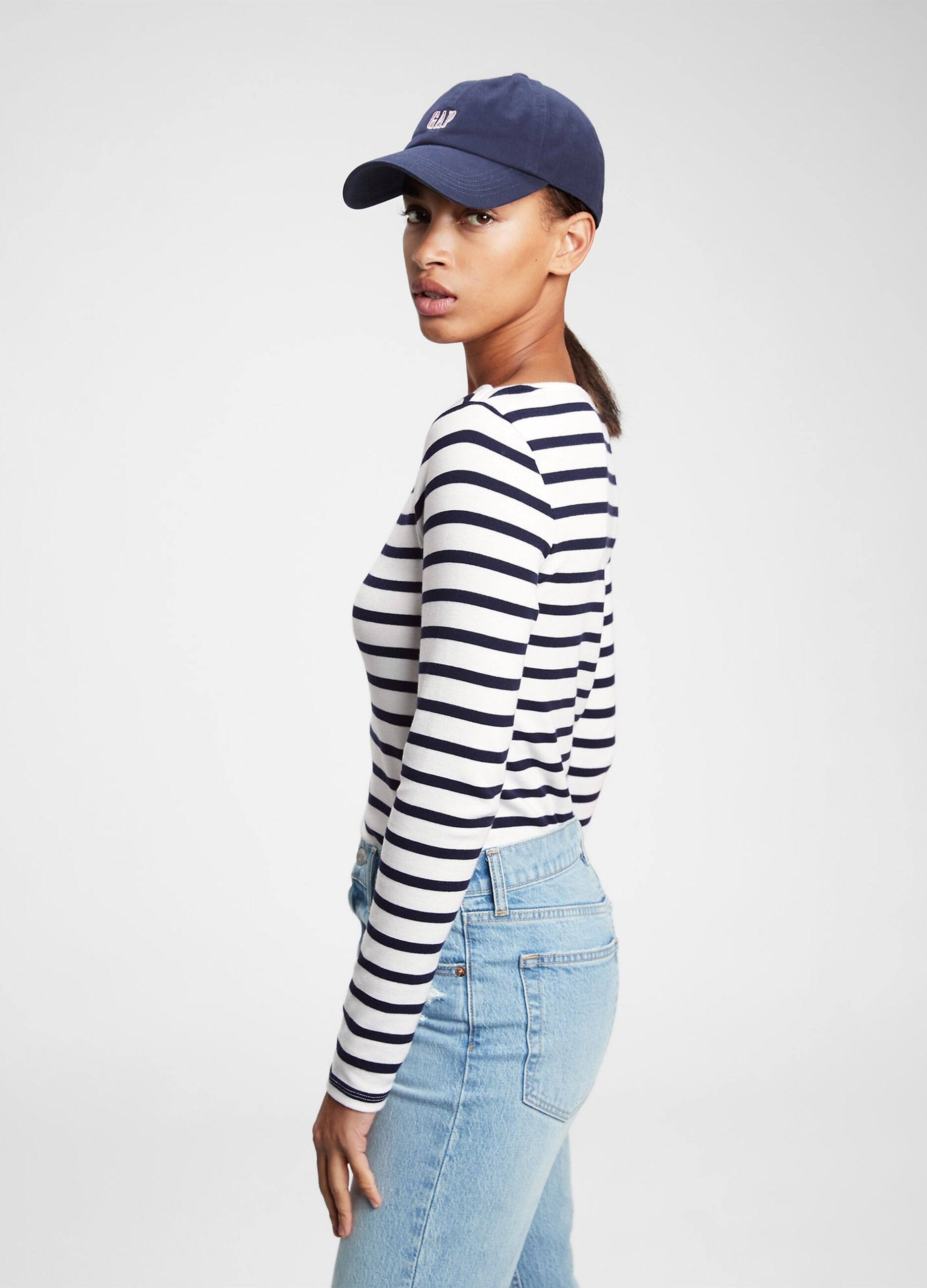 Long-sleeved striped T-shirt