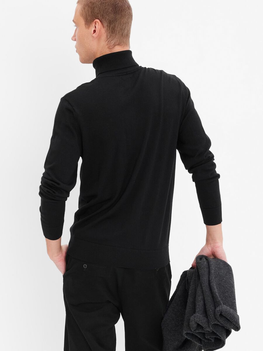 Merino wool pullover with high neck Man_1