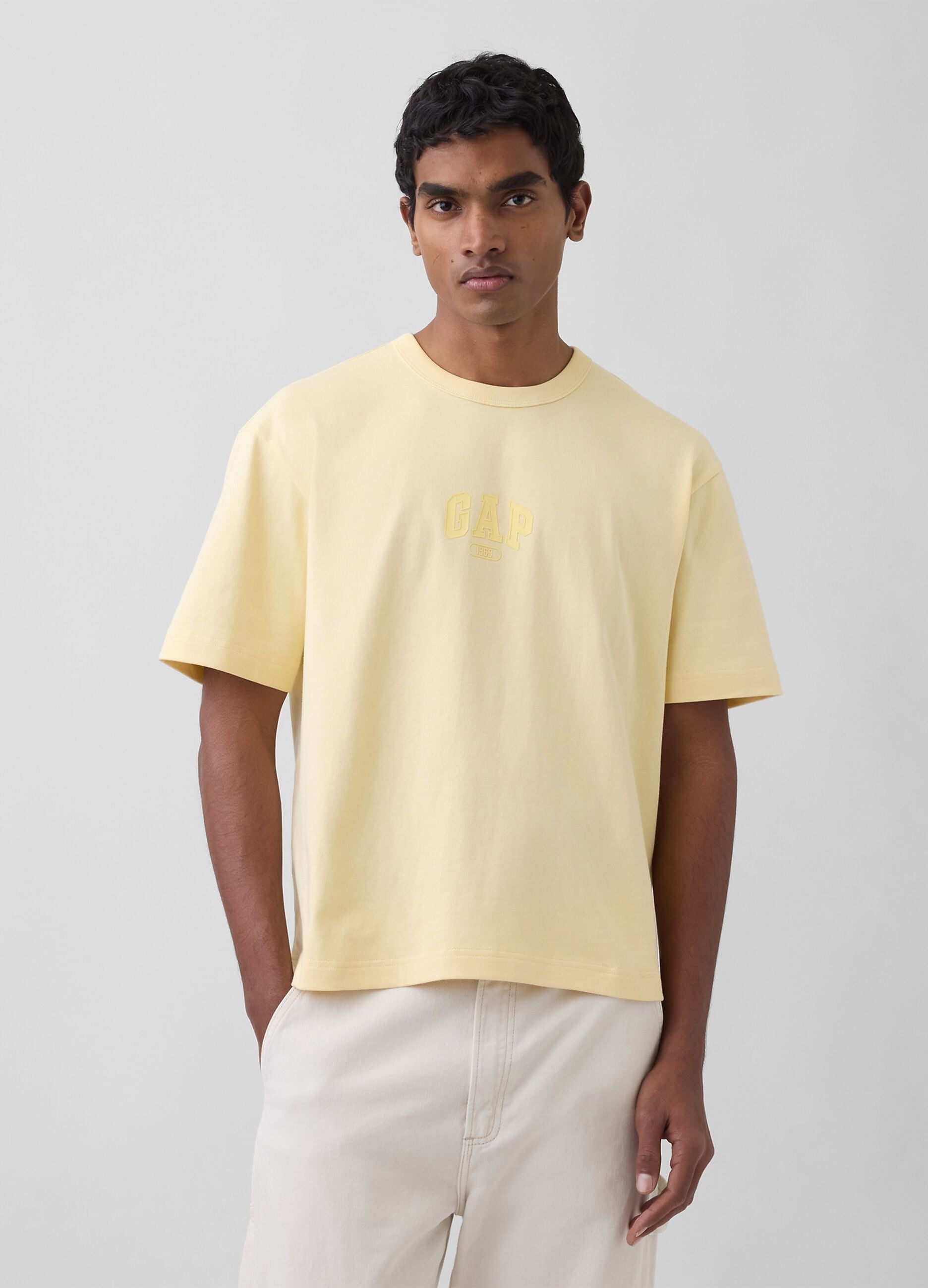 T-shirt in puro cotone a maniche corte con logo GAP