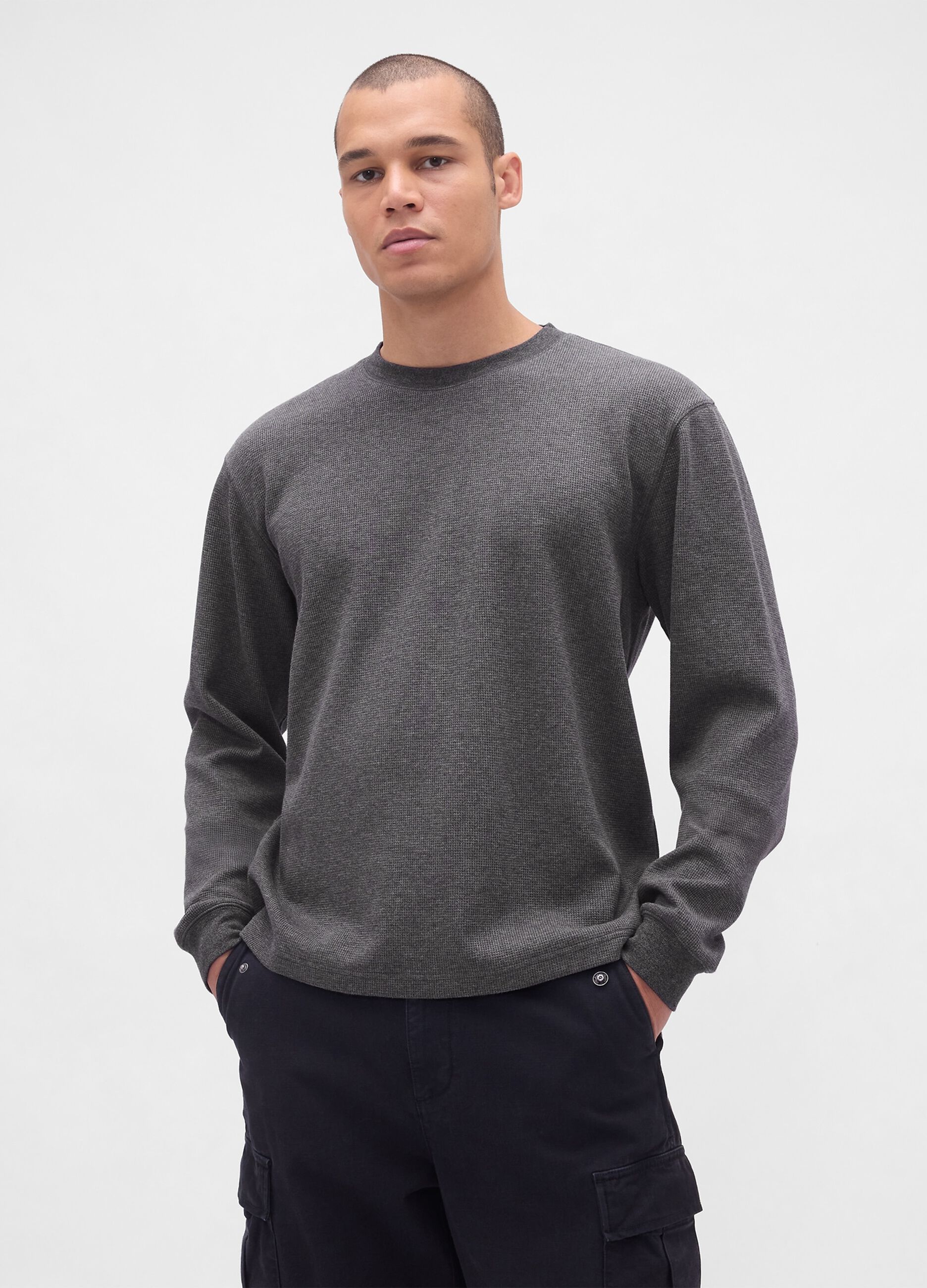 Maglia grigia elasticizzata a maniche lunghe_1