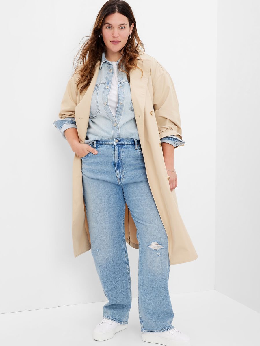 Jeans loose fit con strappi Donna_3