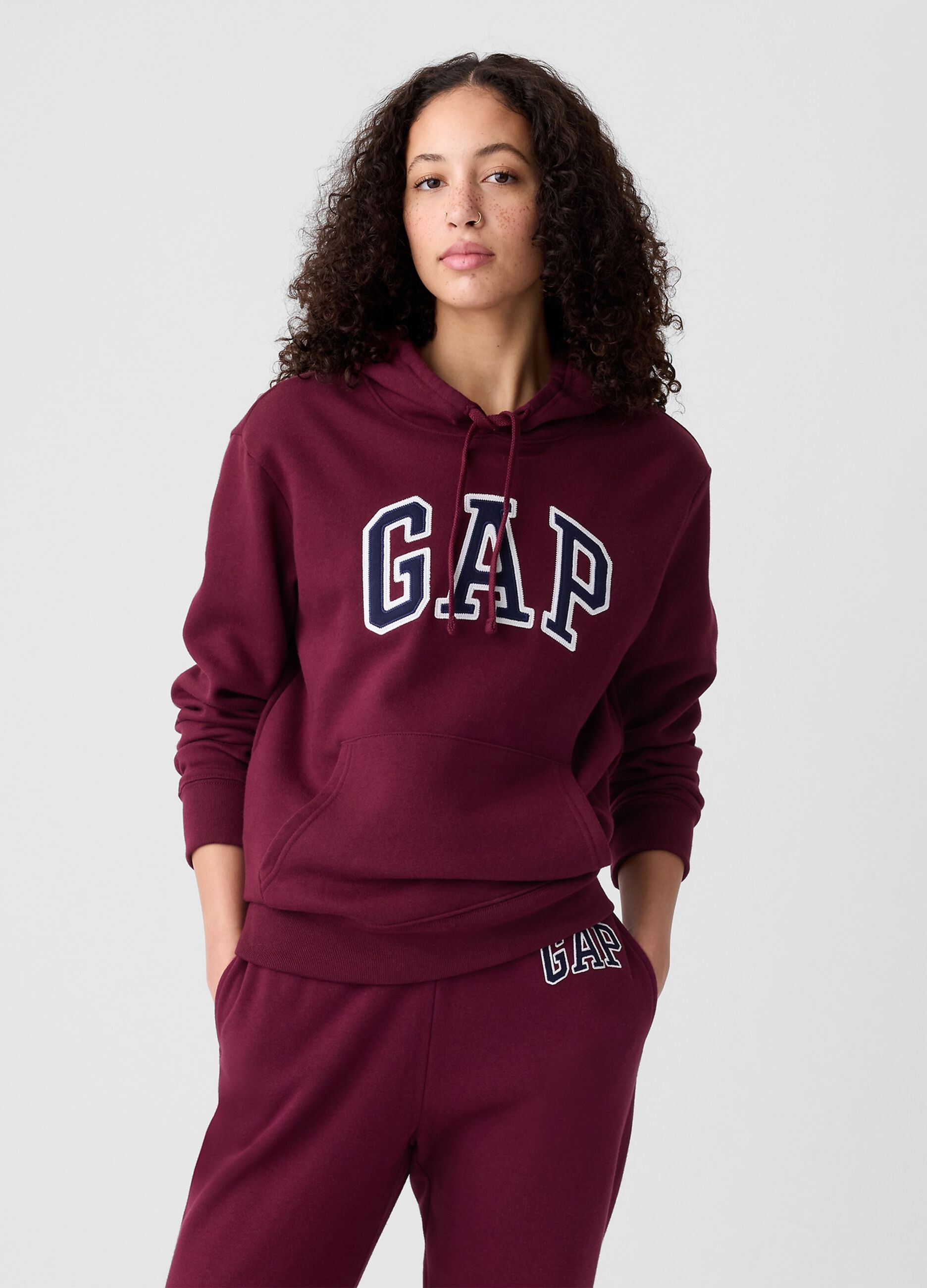 Sweatshirt with hood and logo embroidery