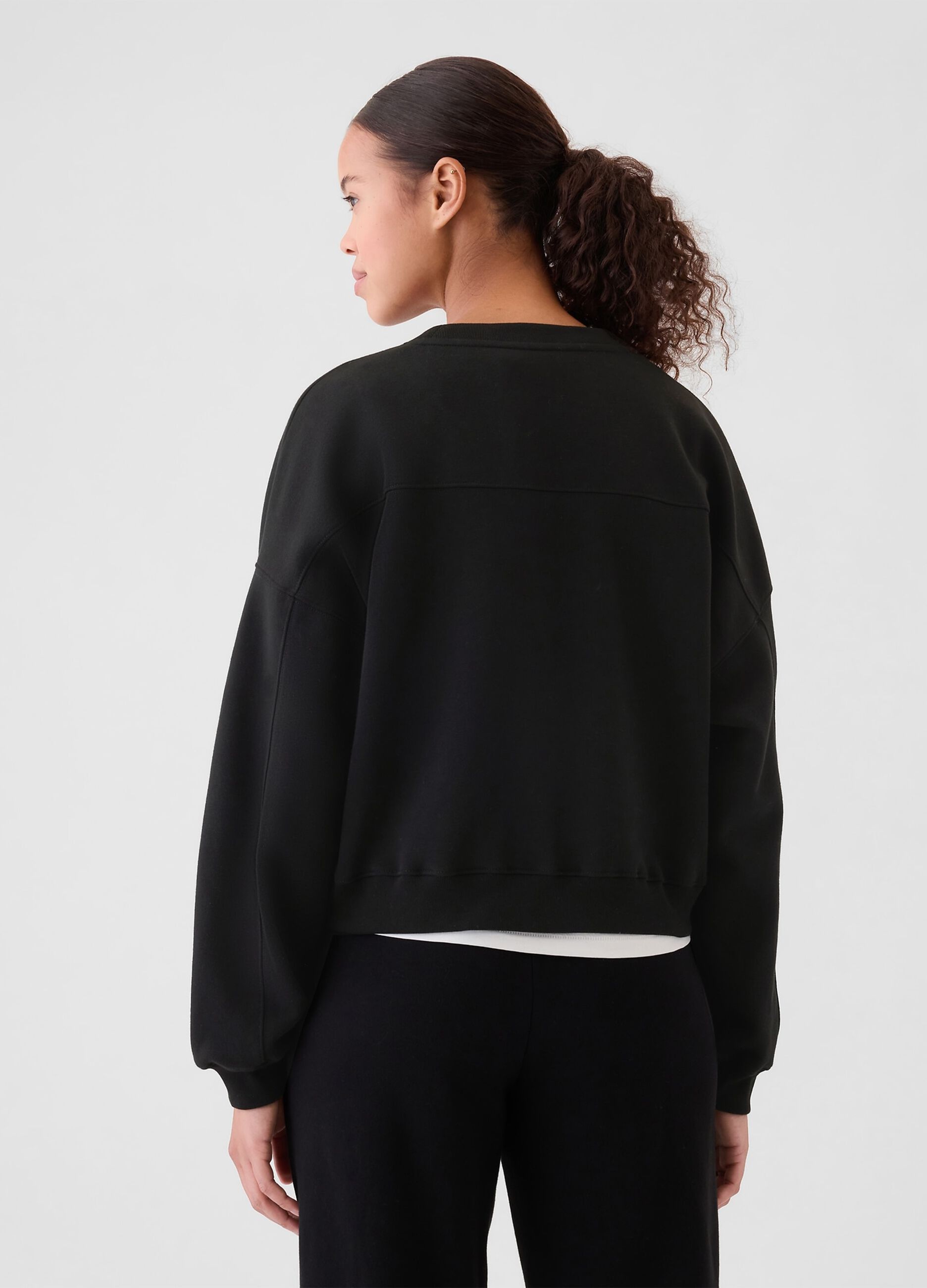 Black Crew Neck Sweatshirt