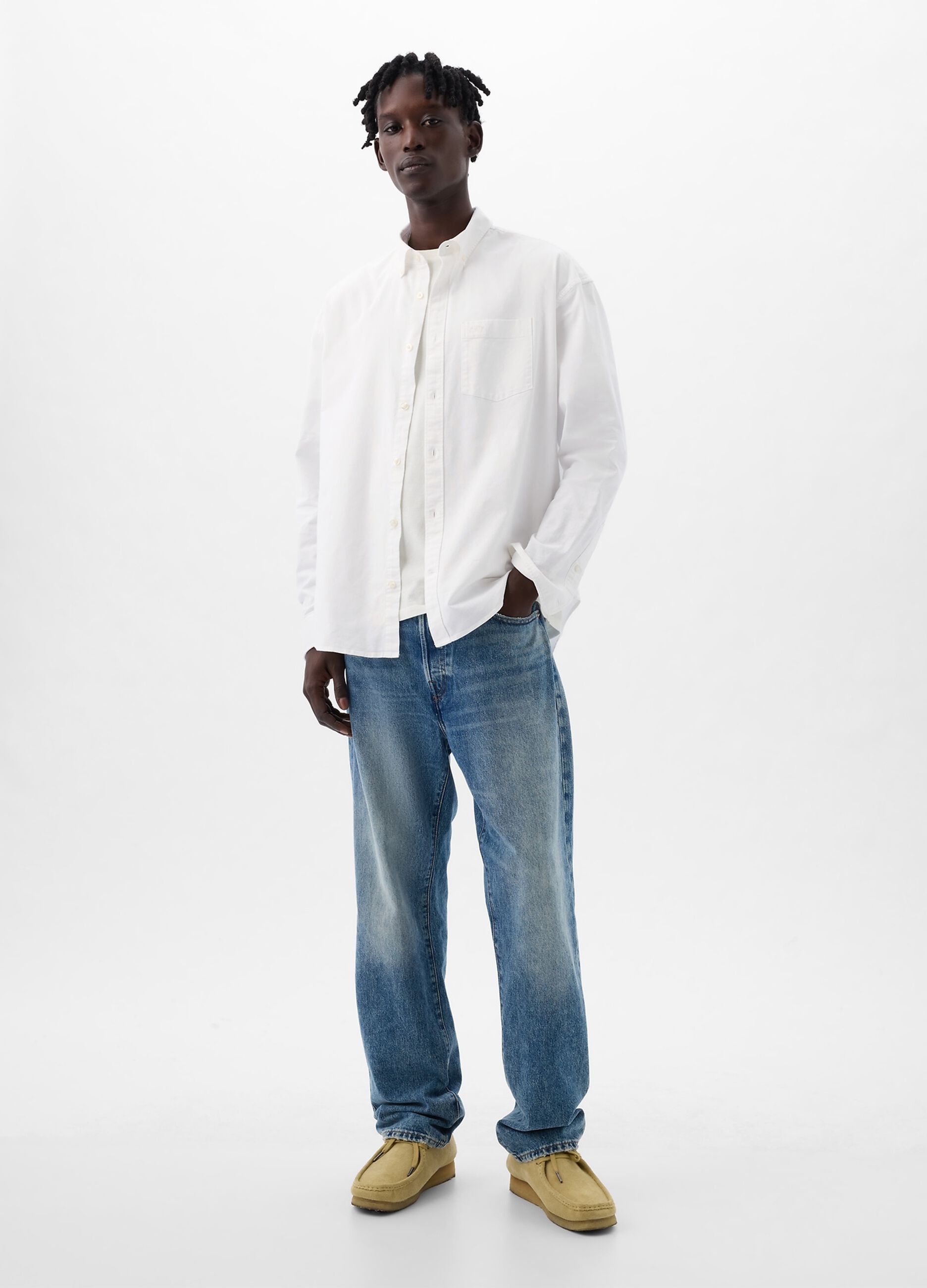 Camicia button-down con tasca e logo GAP
