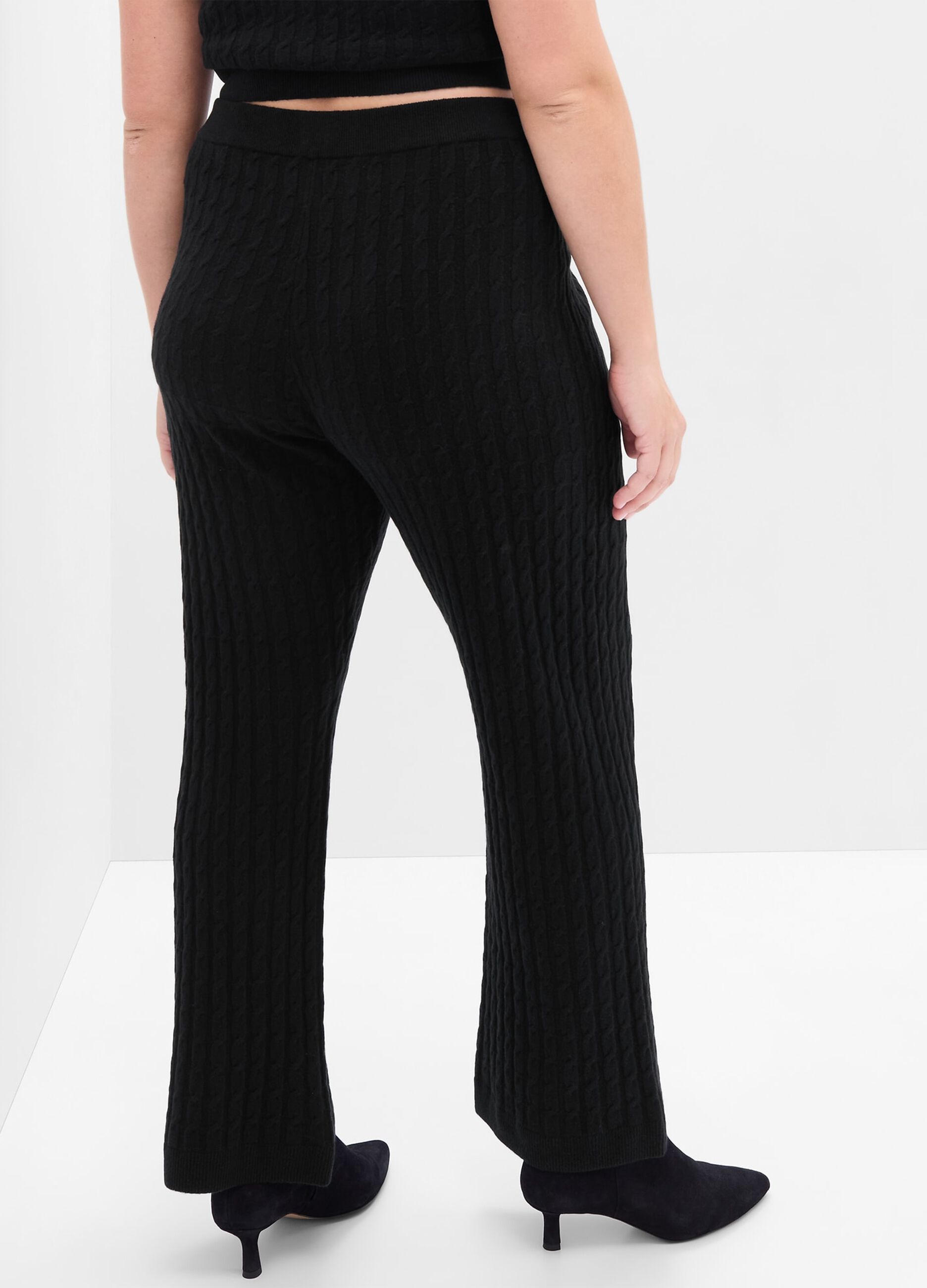 Wide-leg trousers with cable design_3