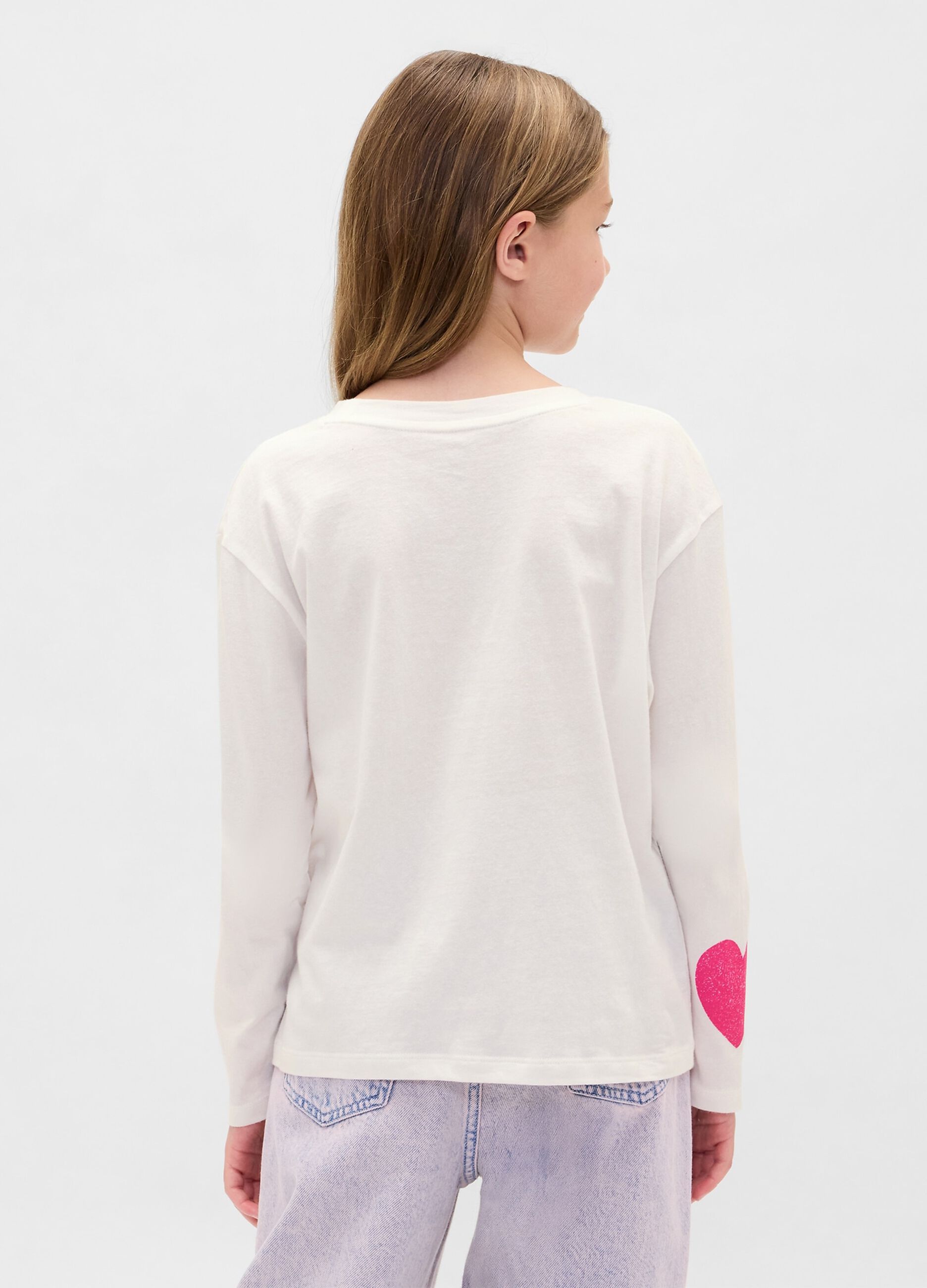 Maglietta a maniche lunghe bianca con cuori rosa_1