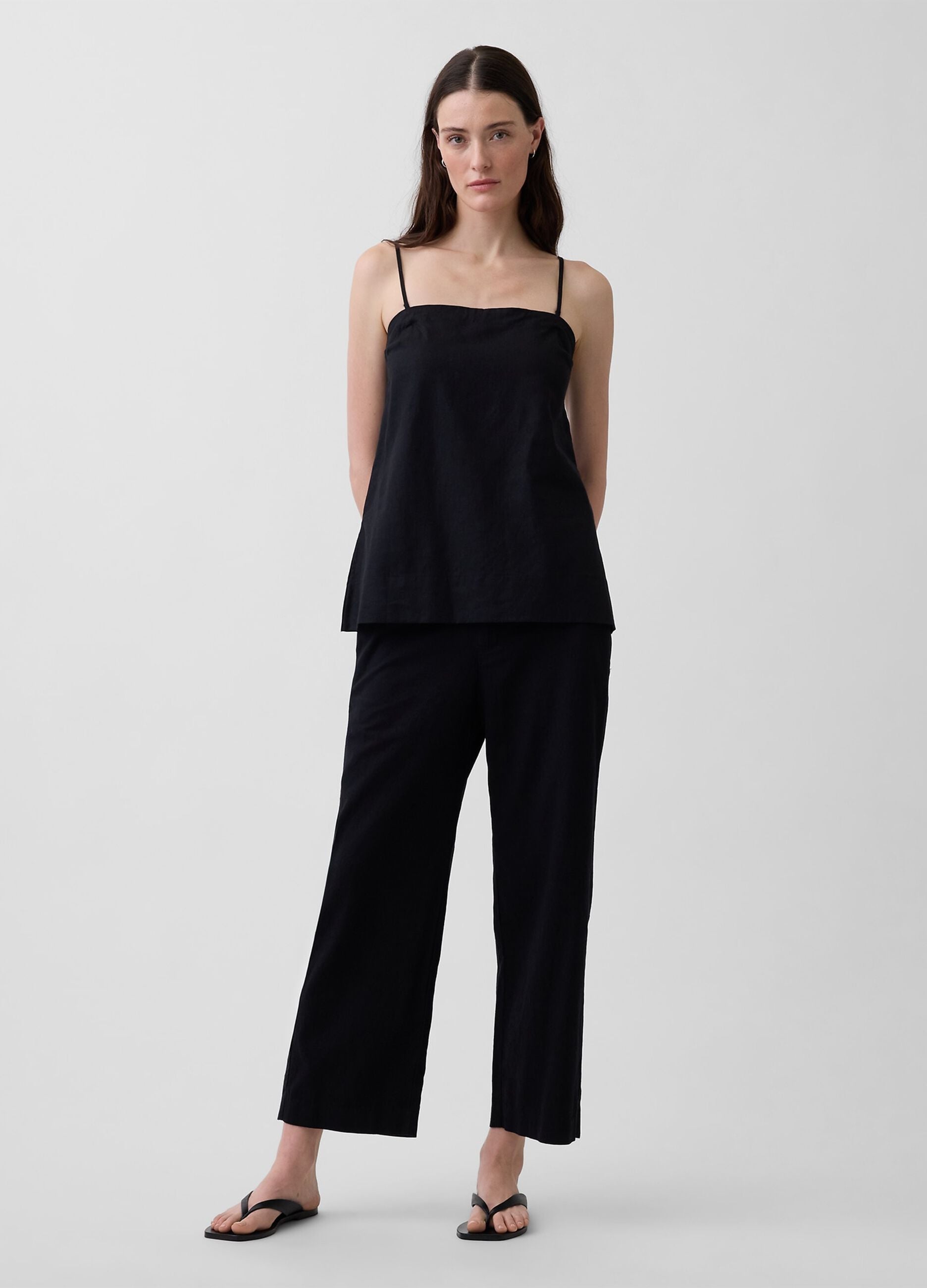 Top in misto lino con spalline sottili
