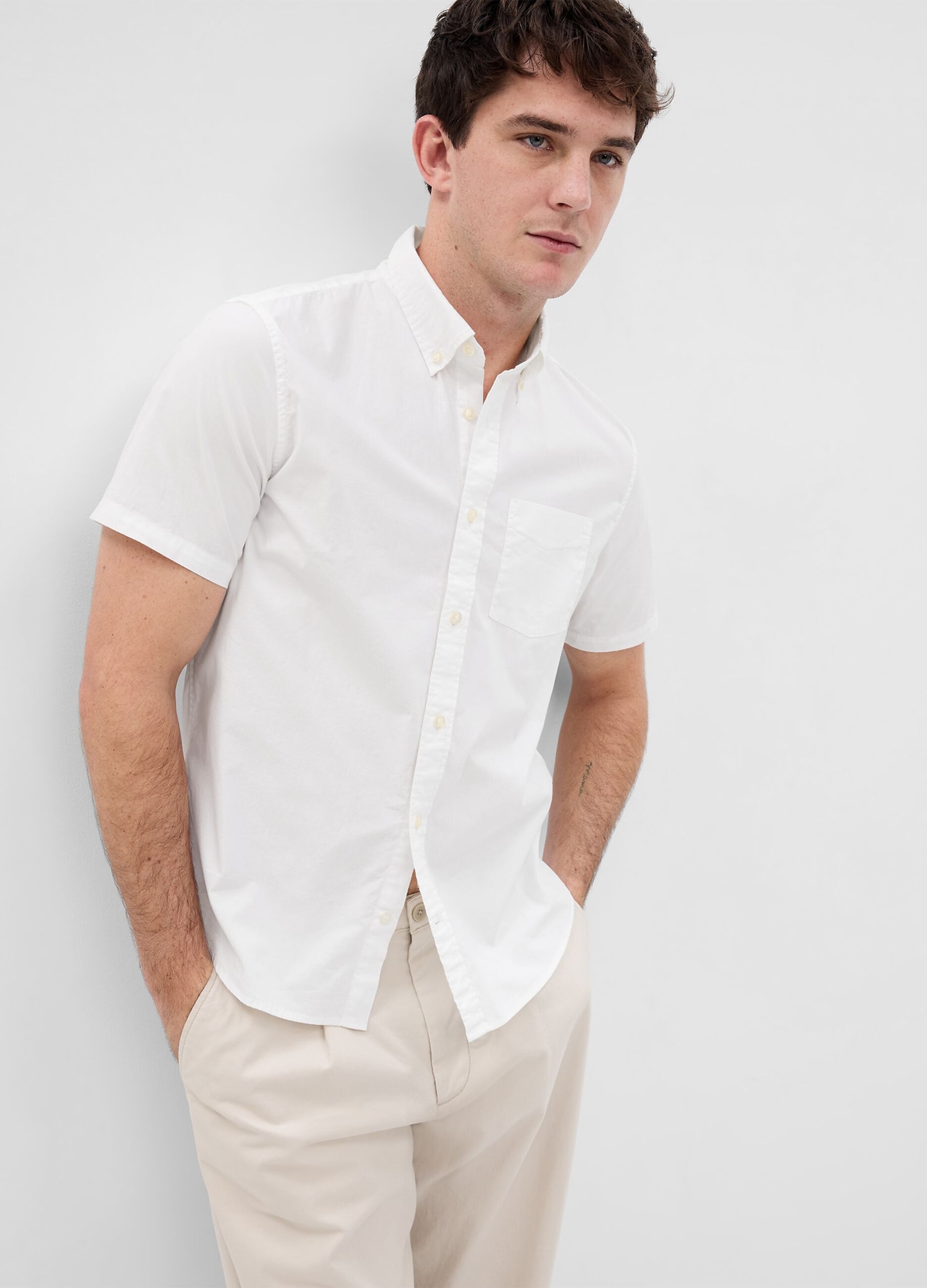 Poplin shirt with short sleeves