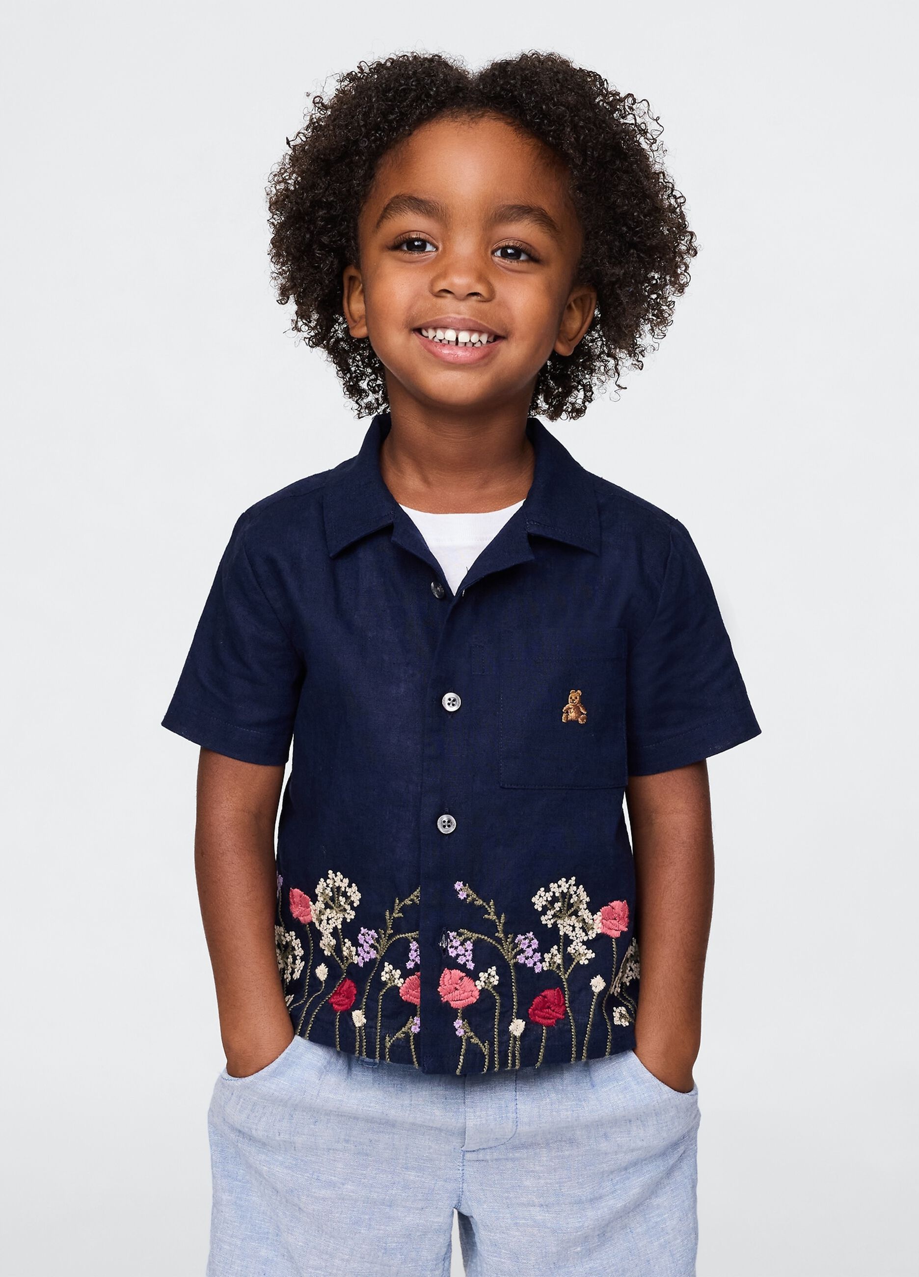 Camicia a maniche corte blu navy con ricami floreali