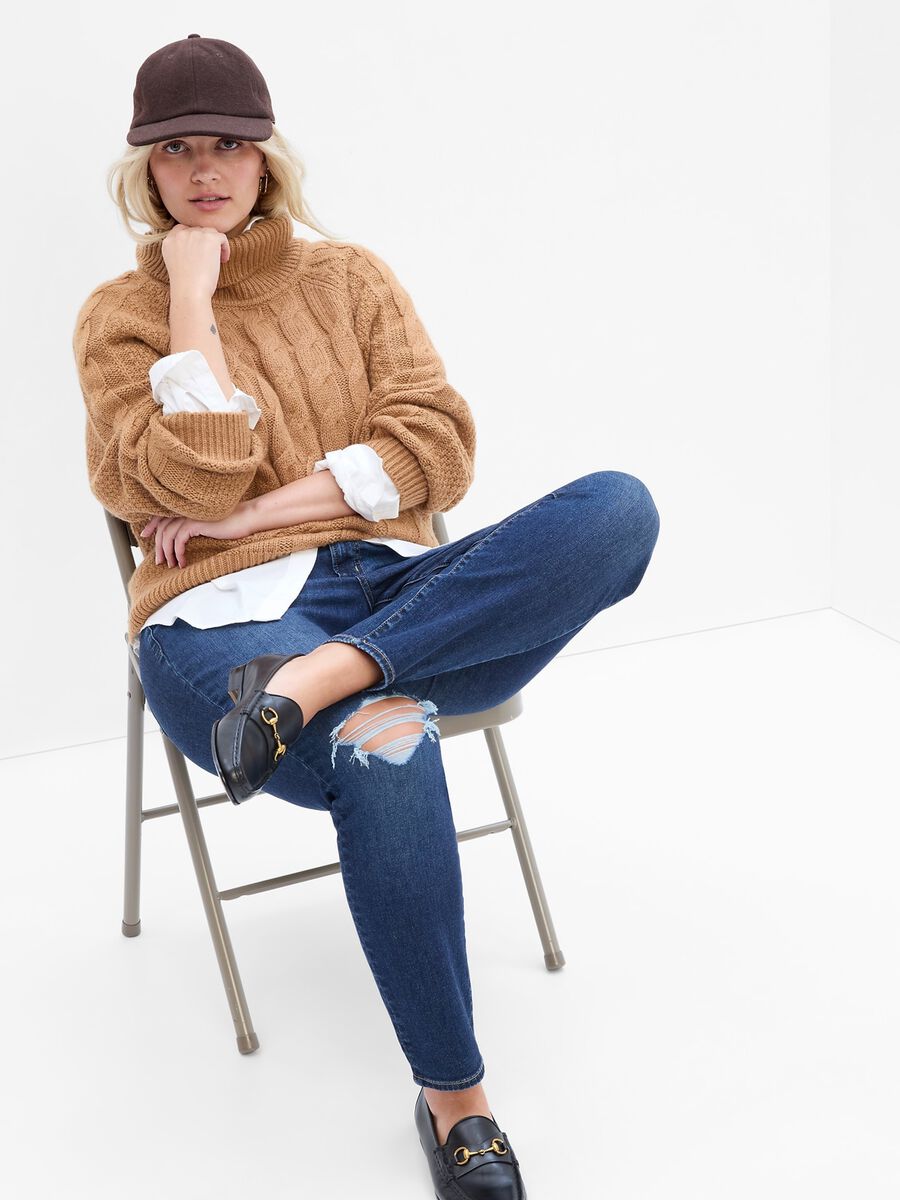 Jeans skinny fit con abrasioni Donna_2