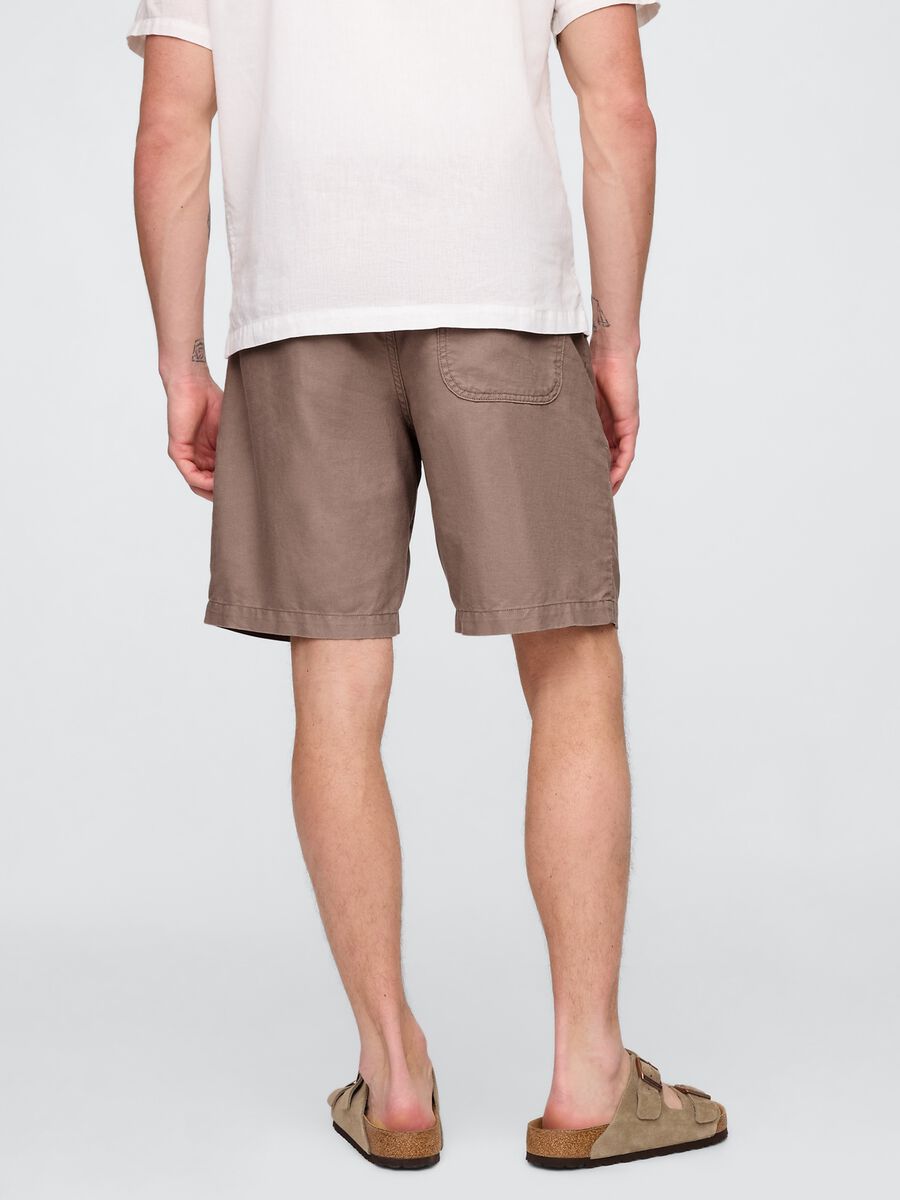 Shorts marroni in lino e cotone Gap Uomo_2
