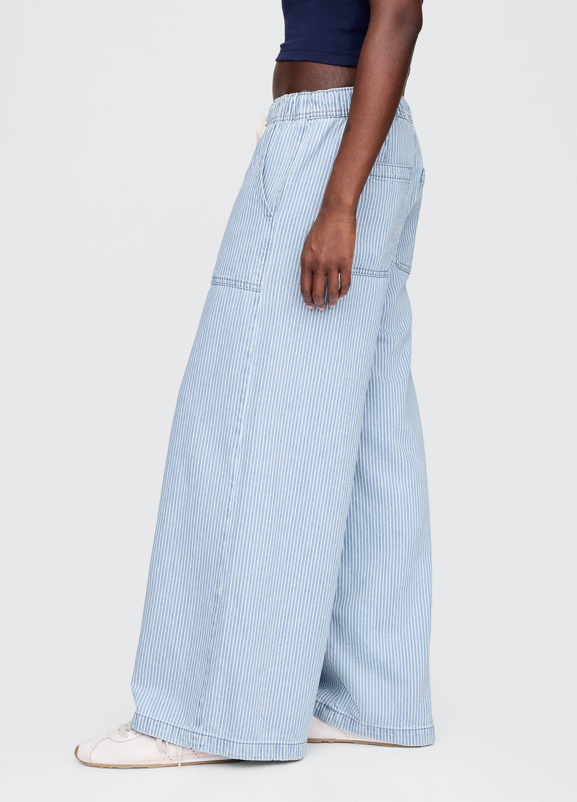 Pantaloni ampi in denim leggero Gap_3
