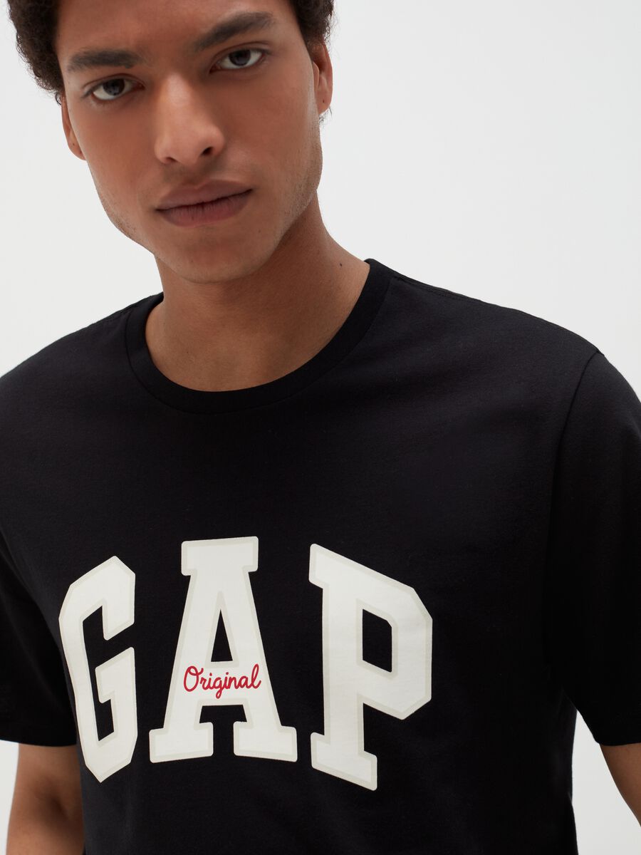 T-shirt girocollo con logo  Uomo_0