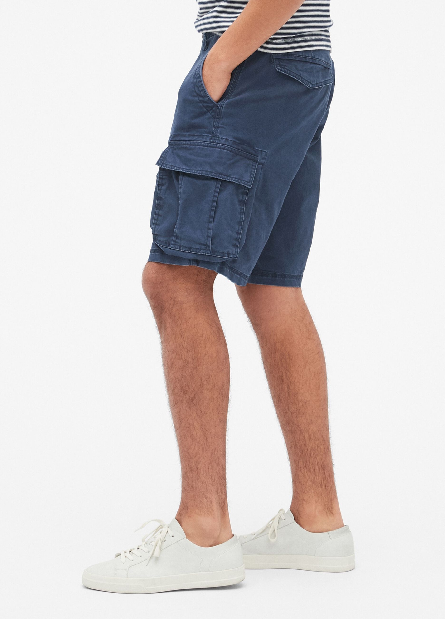 Bermuda cargo shorts in cotton and Lyocell_3