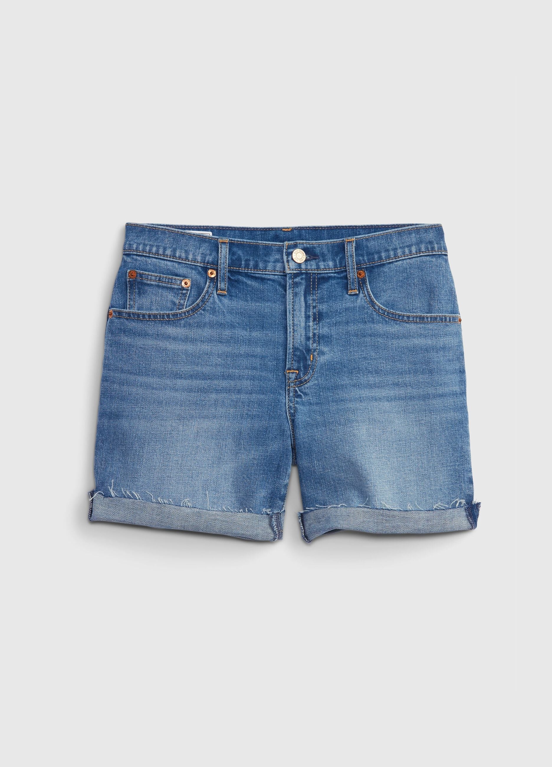 Shorts girlfriend in denim con orlo a vivo